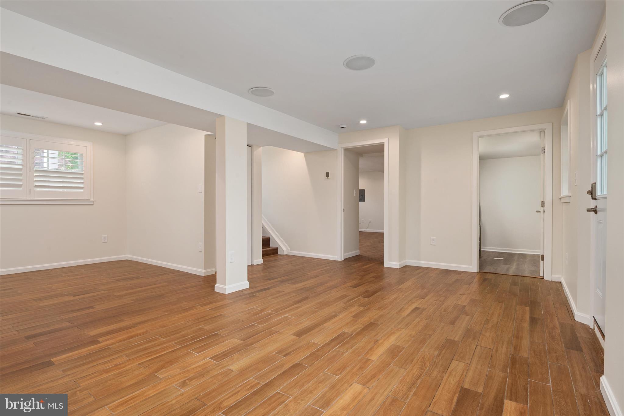 HILLSMERE ESTATES - Residential