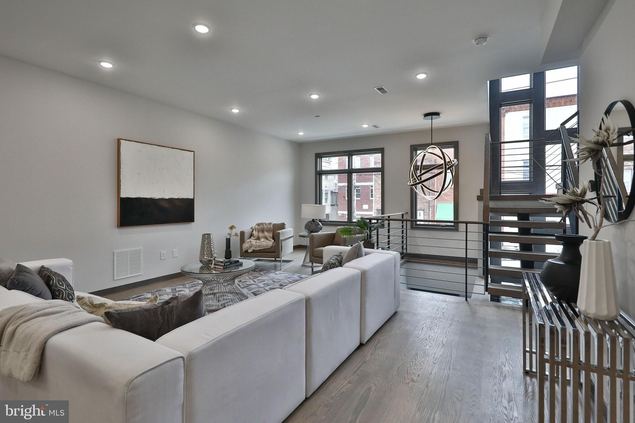 BELLA VISTA - Residential