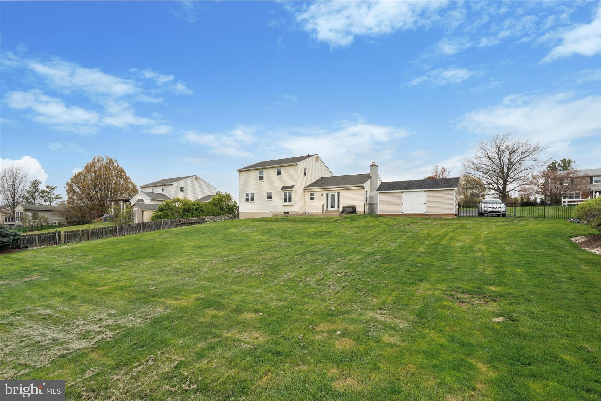 SHADOW RIDGE - Residential