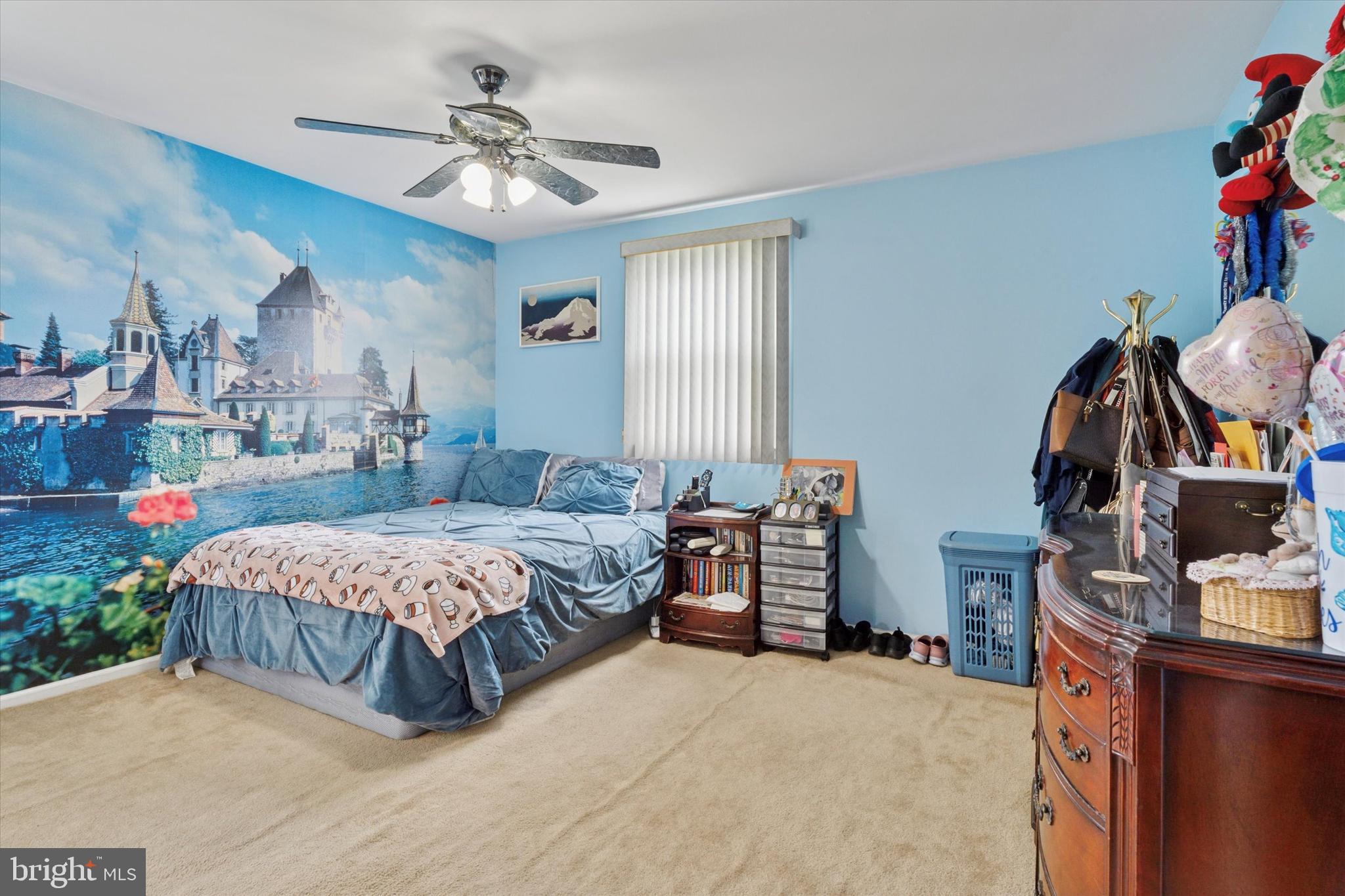 SHADOW RIDGE - Residential