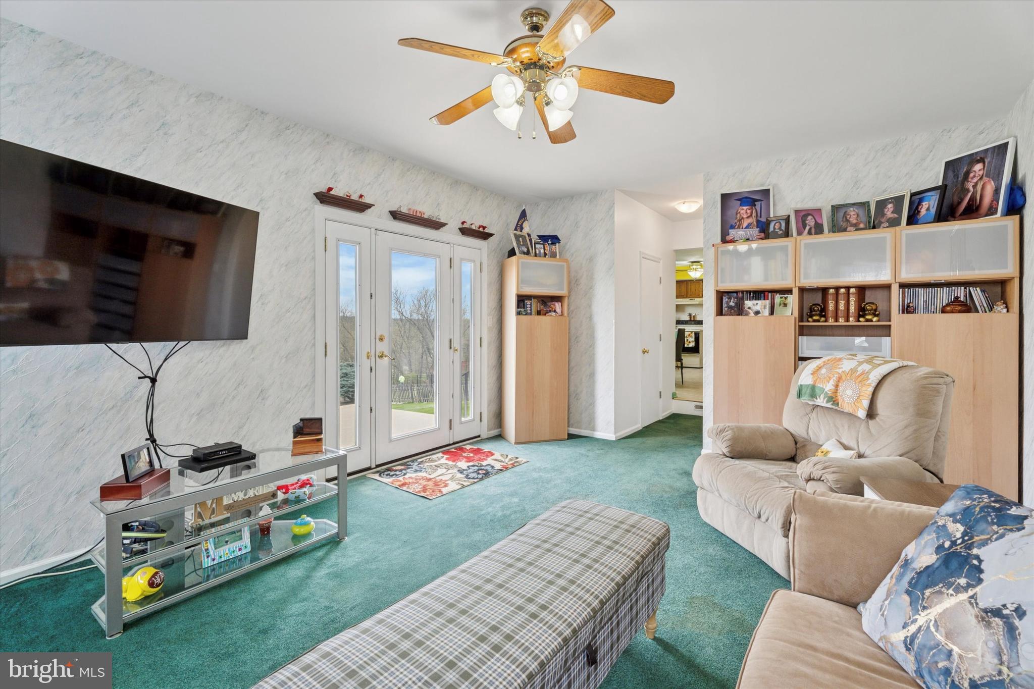 SHADOW RIDGE - Residential