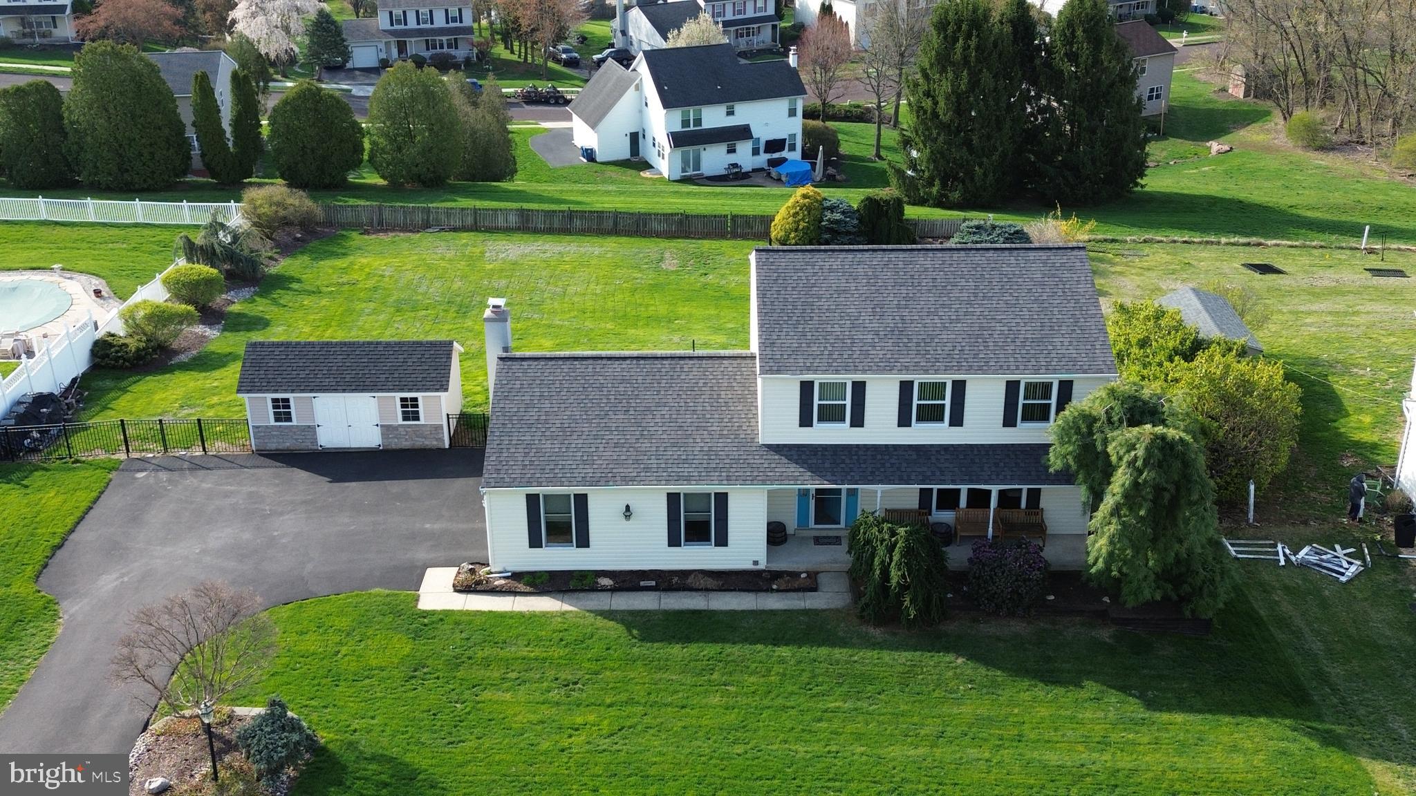 SHADOW RIDGE - Residential