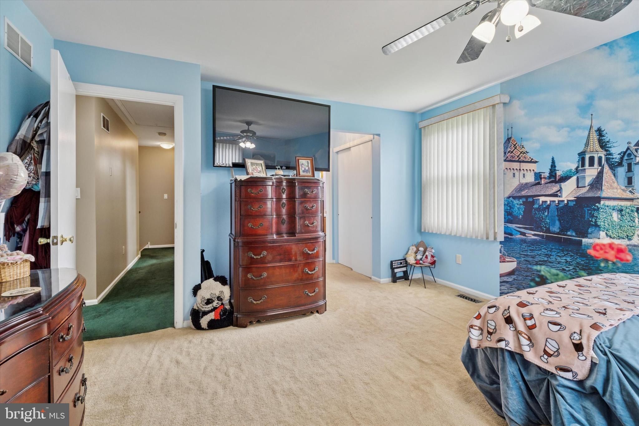 SHADOW RIDGE - Residential