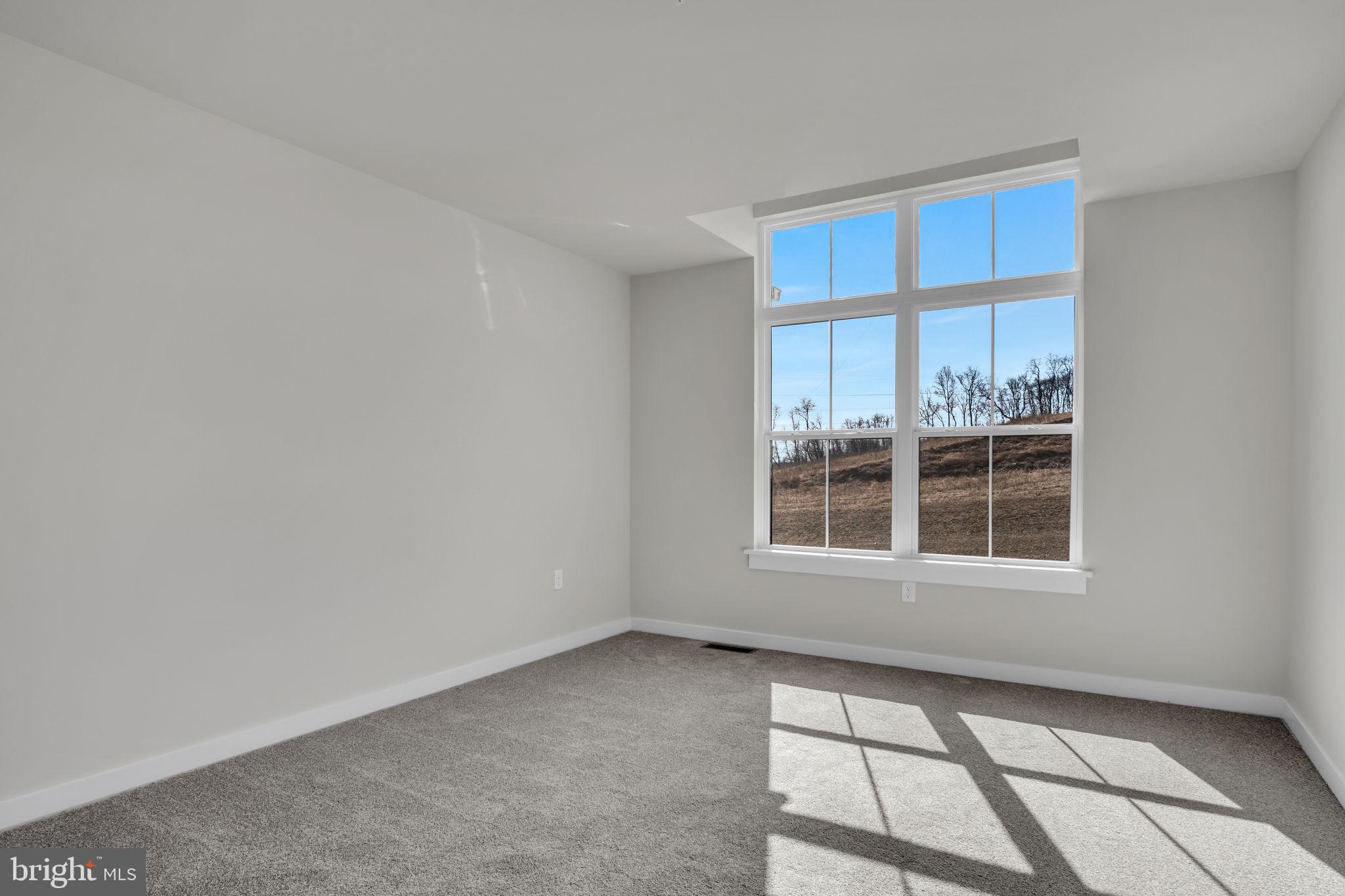 AUTUMN CHASE - Residential