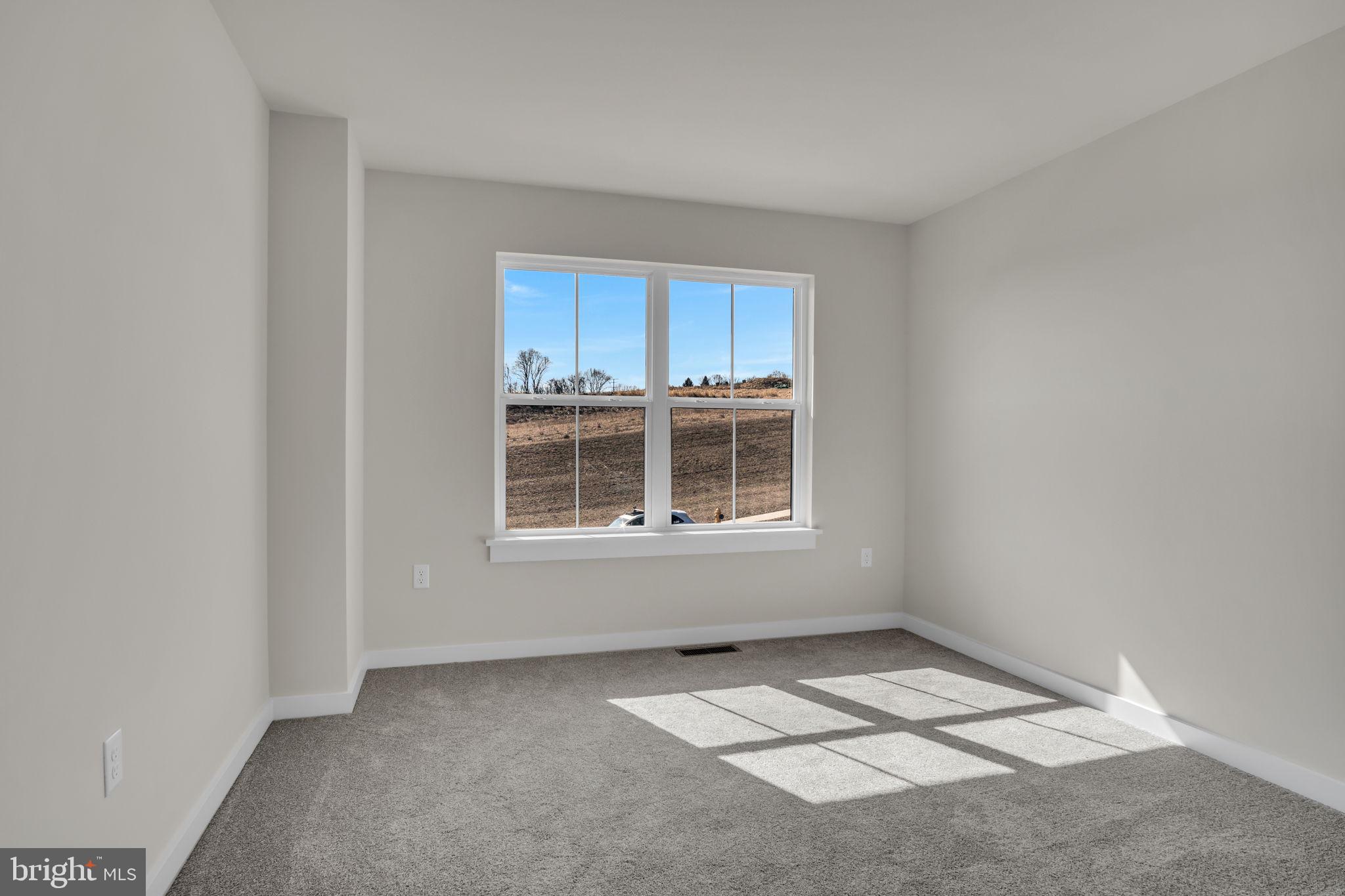 AUTUMN CHASE - Residential