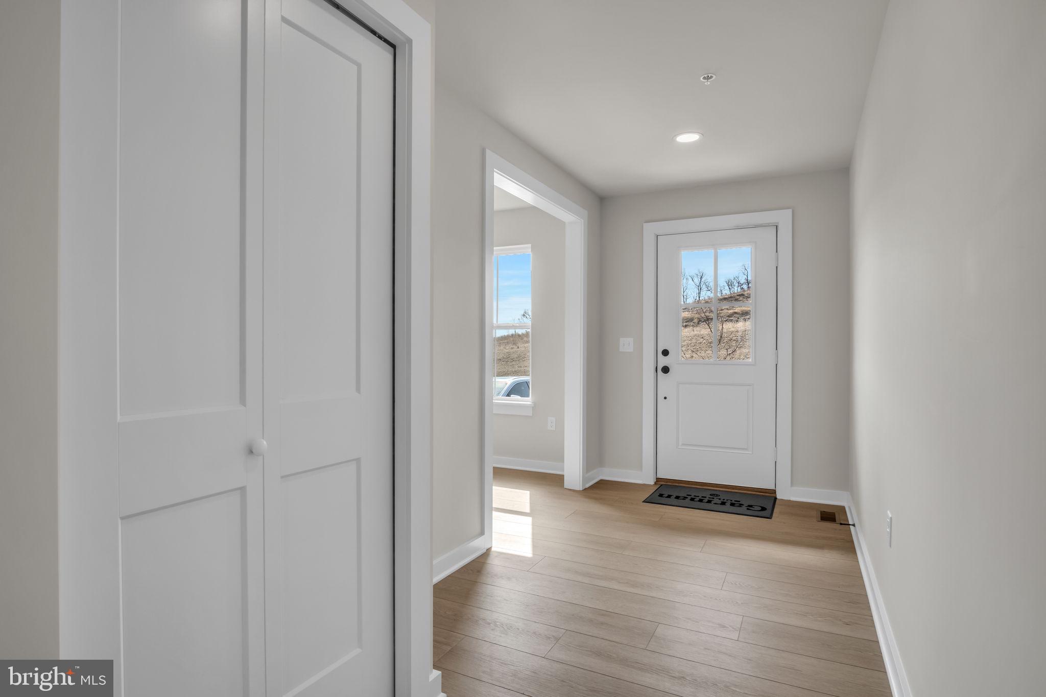 AUTUMN CHASE - Residential