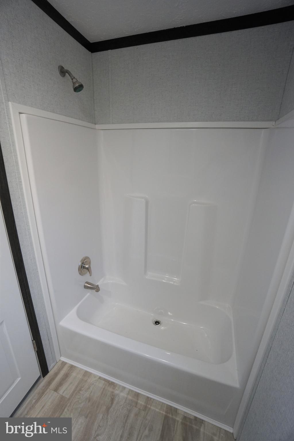 SALT LIFE PARK LLC - Residential