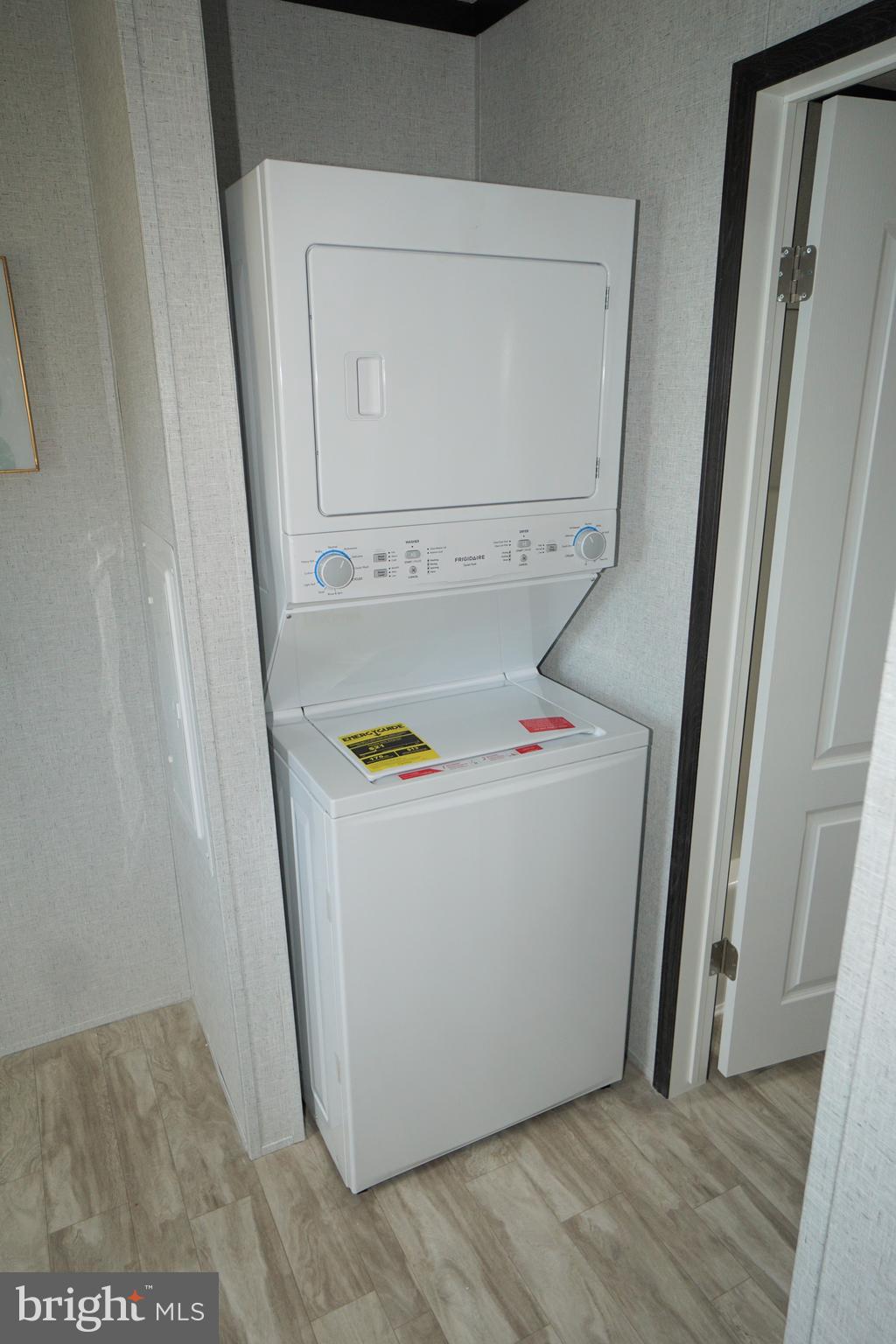 SALT LIFE PARK LLC - Residential