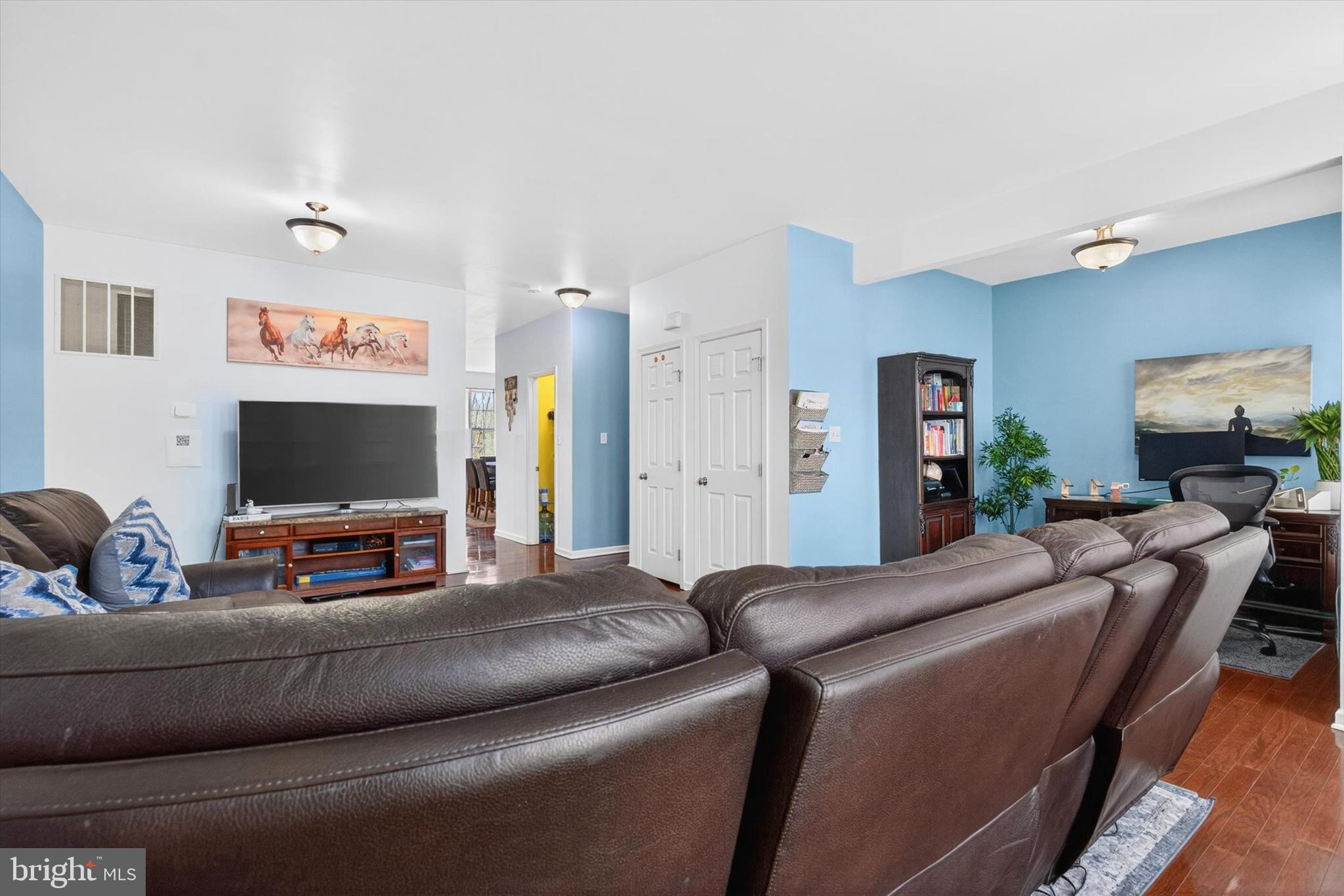 BROOK MEADOW - Residential