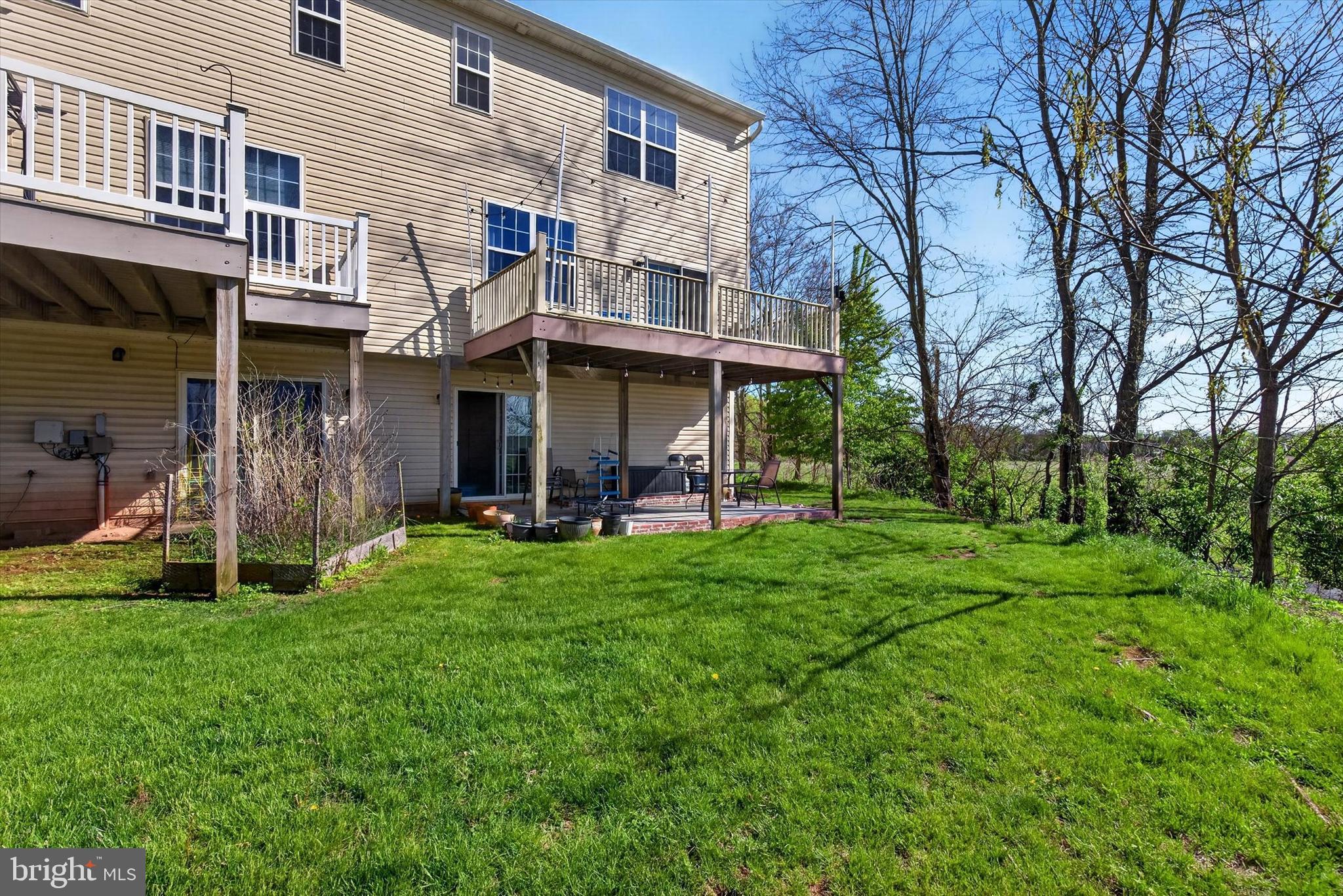BROOK MEADOW - Residential