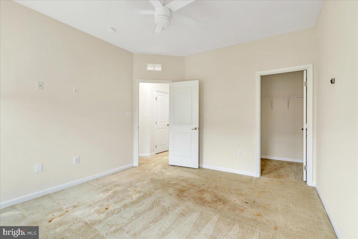 GREENBELT STATION - Residential