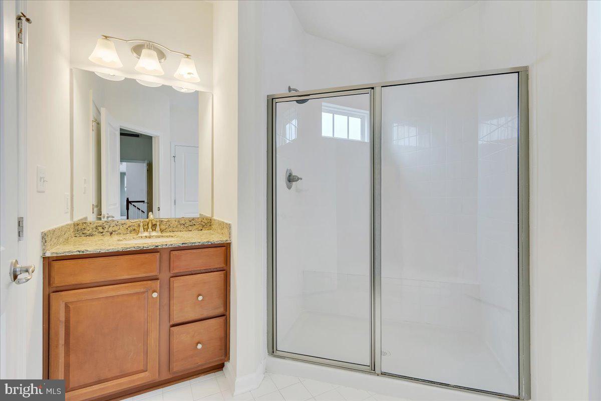 GREENBELT STATION - Residential