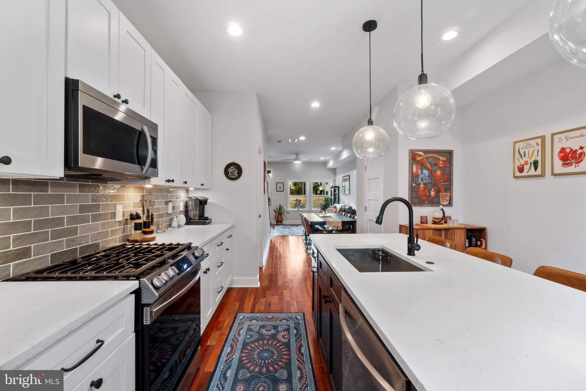 HAMPDEN HISTORIC DISTRICT - Residential