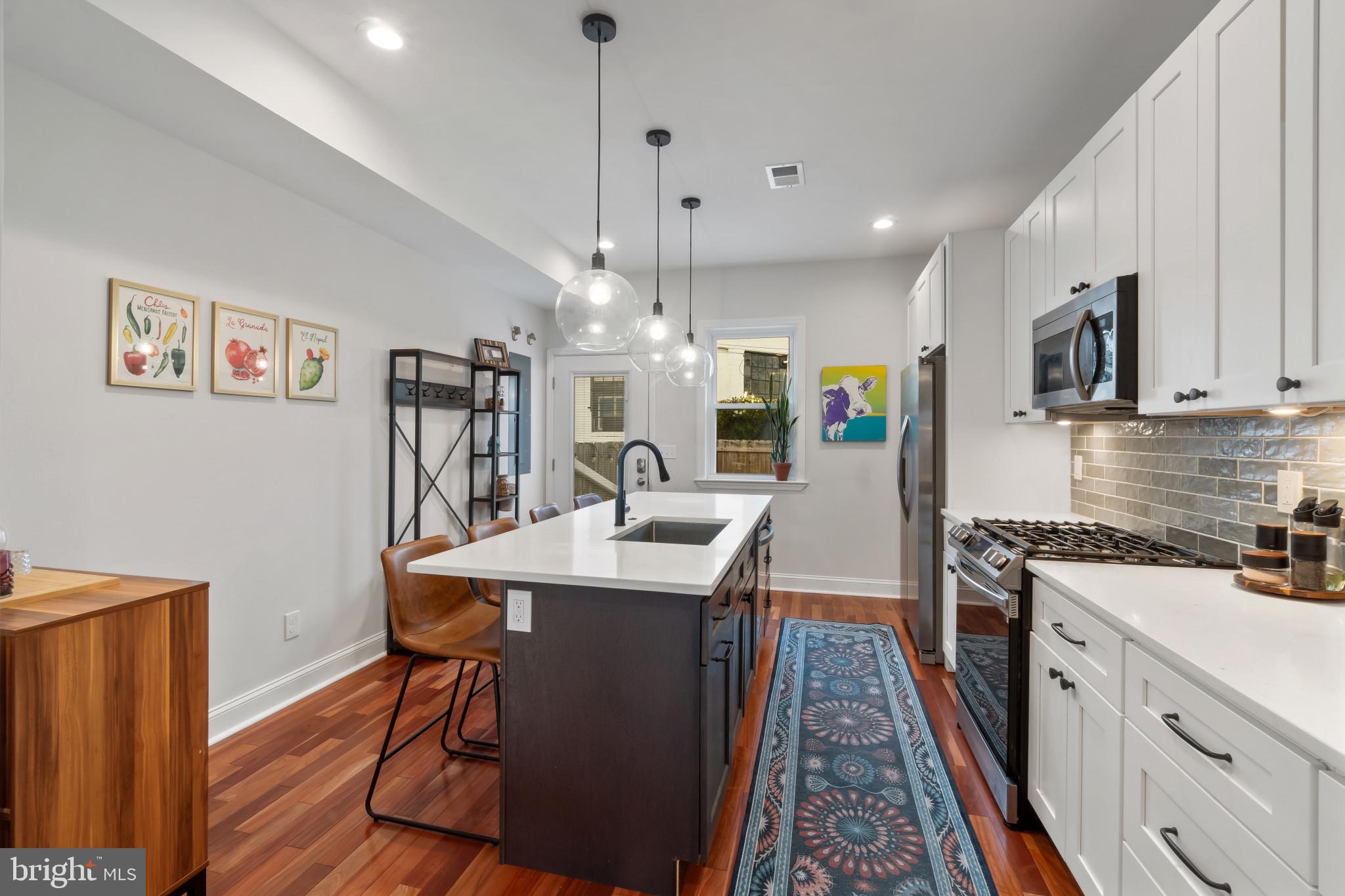 HAMPDEN HISTORIC DISTRICT - Residential