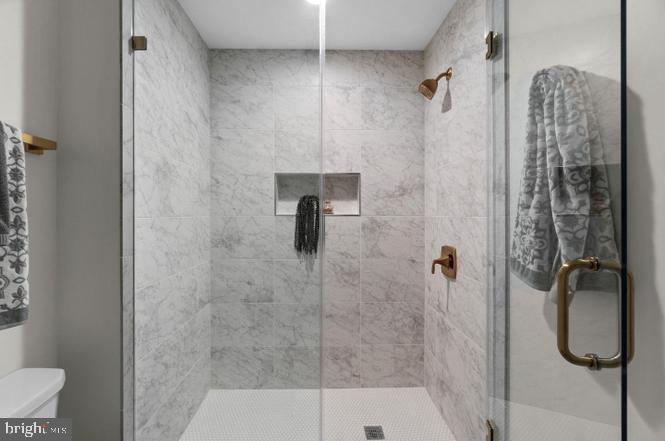 HAMPDEN HISTORIC DISTRICT - Residential