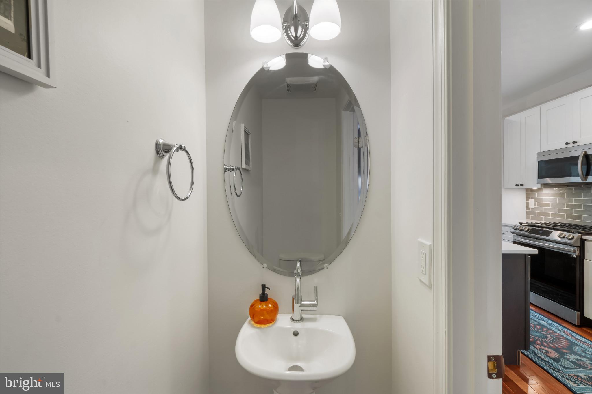 HAMPDEN HISTORIC DISTRICT - Residential