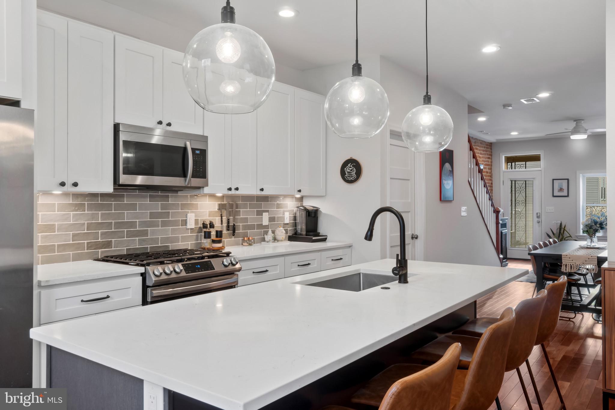 HAMPDEN HISTORIC DISTRICT - Residential