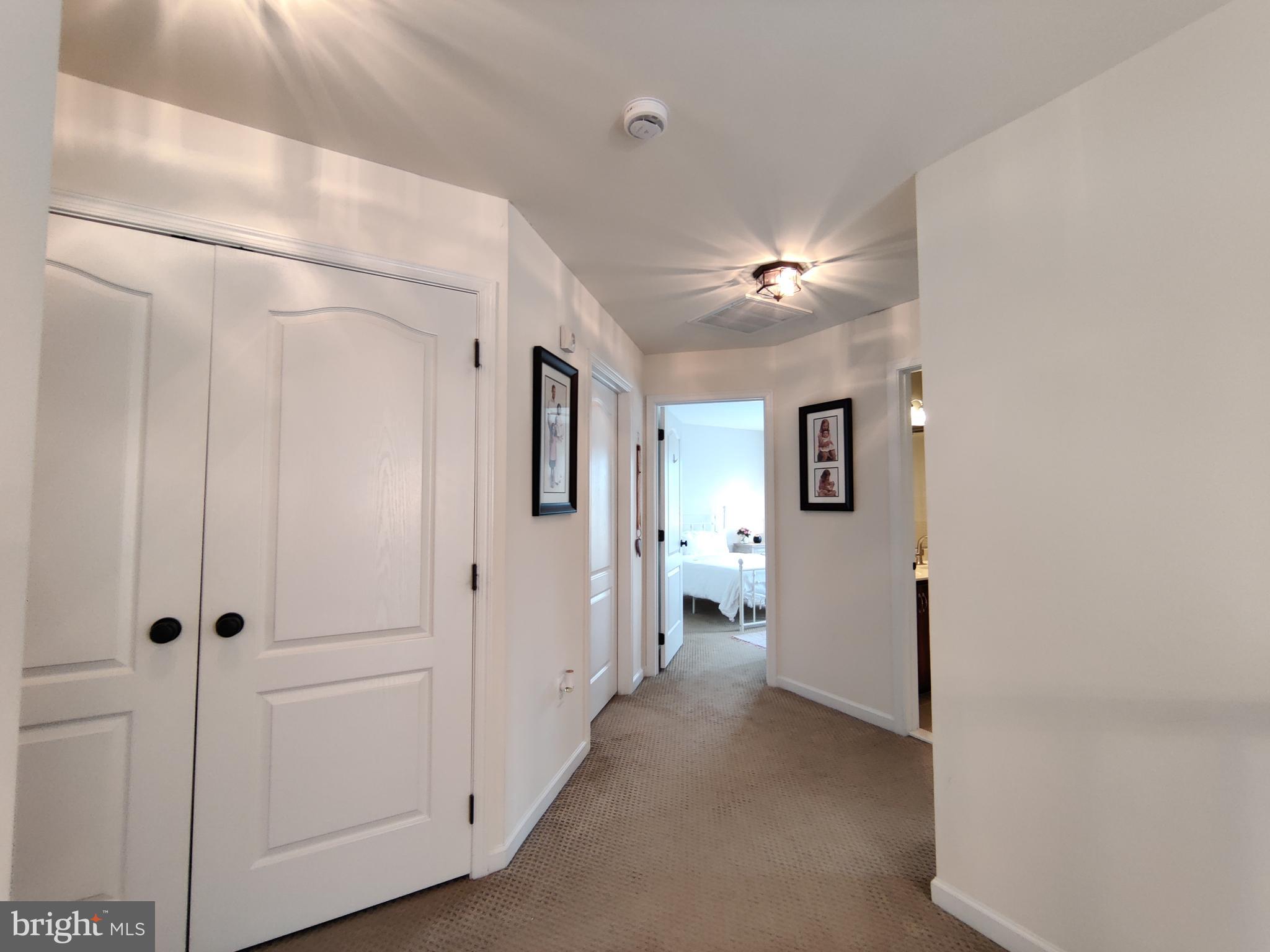 SOUTH RIDING - Residential Lease