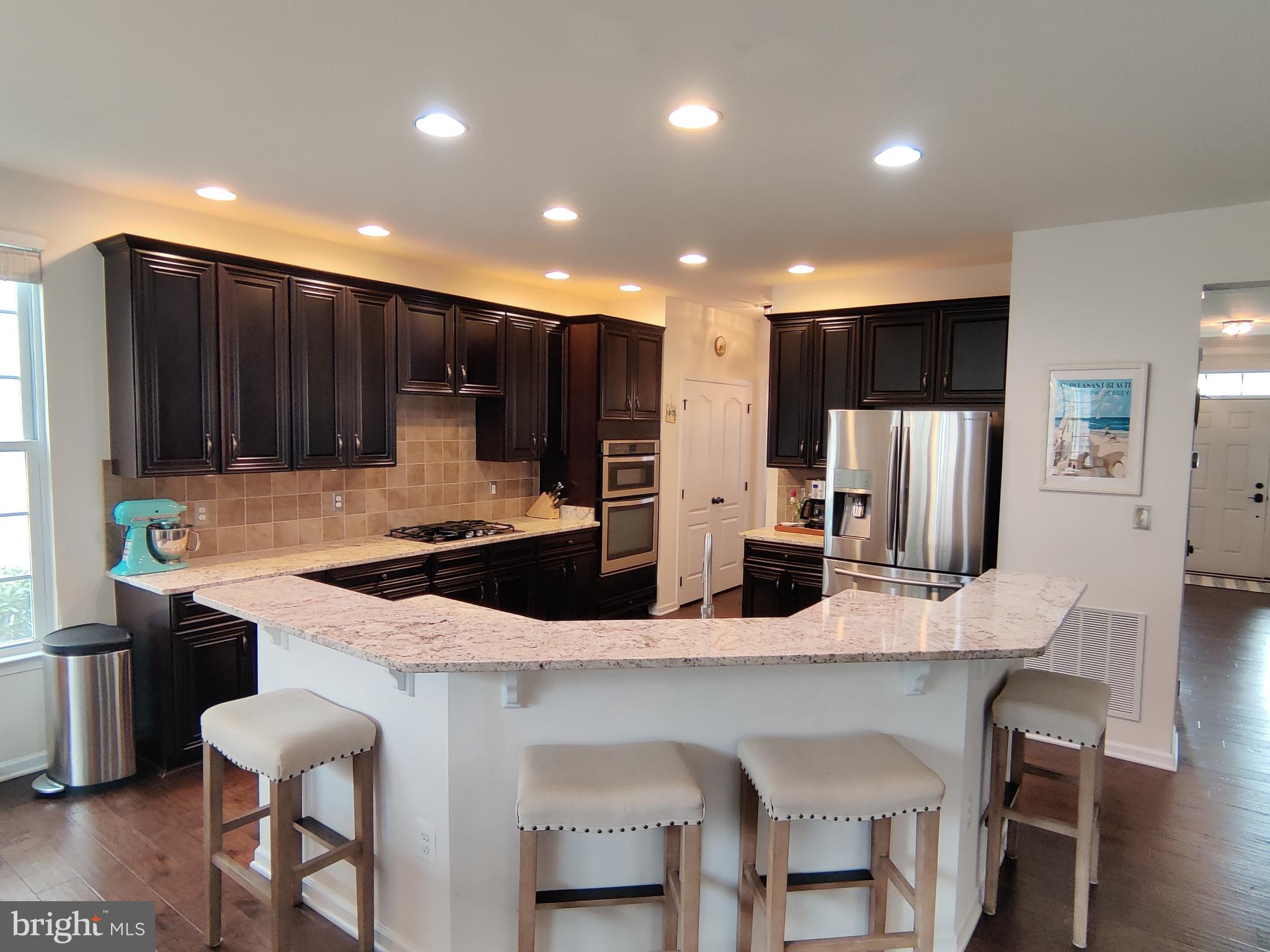 SOUTH RIDING - Residential Lease