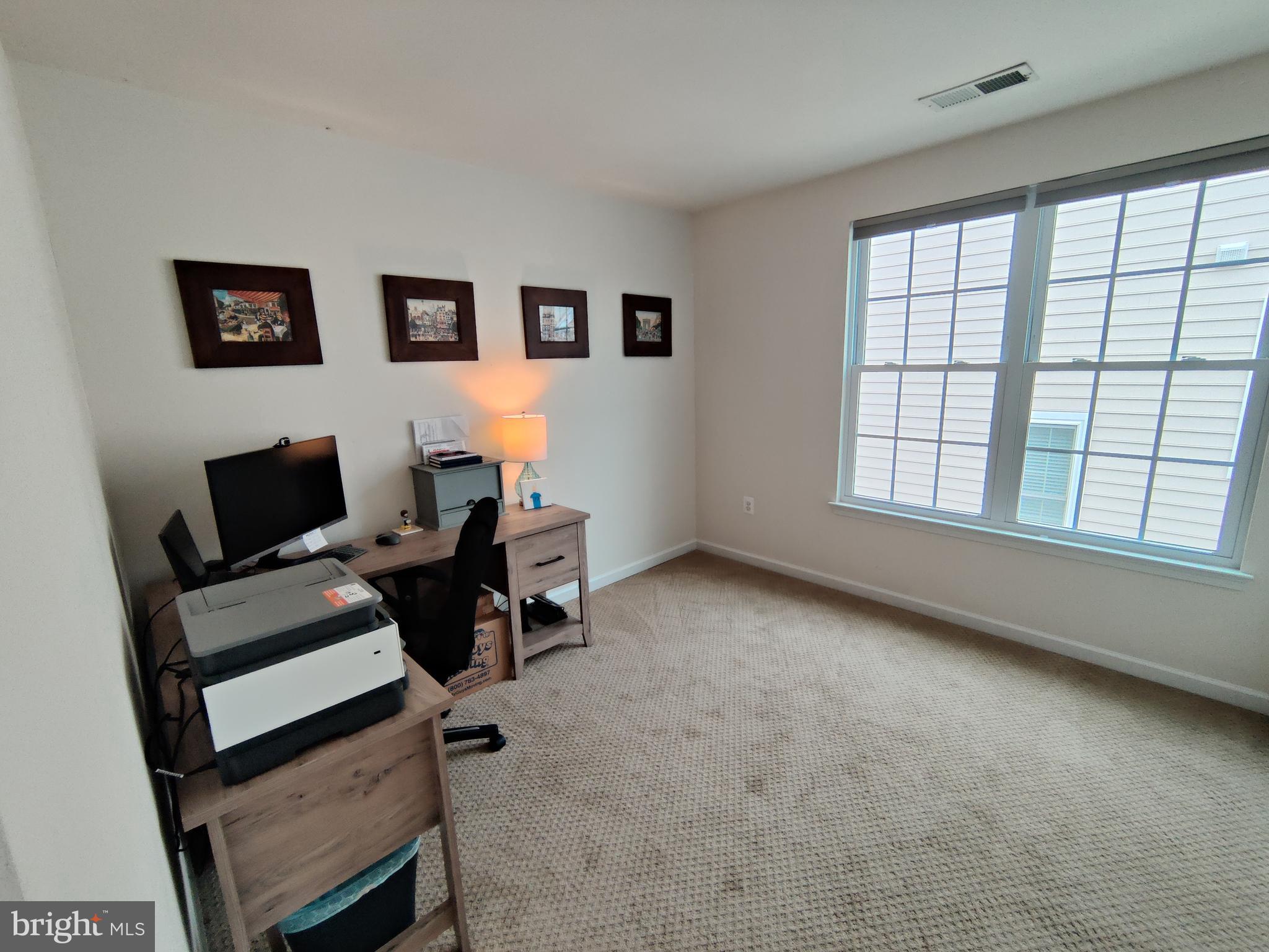 SOUTH RIDING - Residential Lease