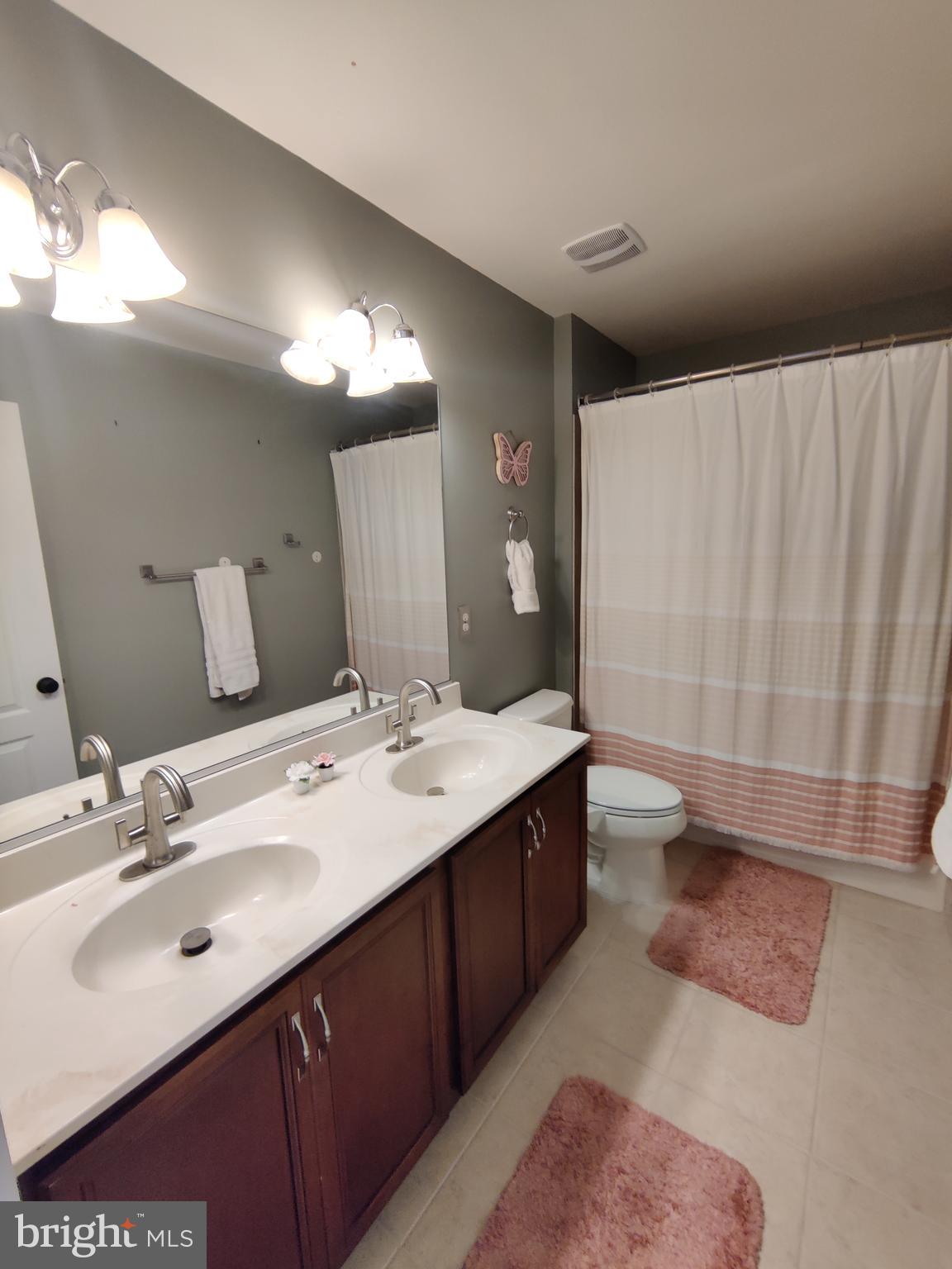 SOUTH RIDING - Residential Lease