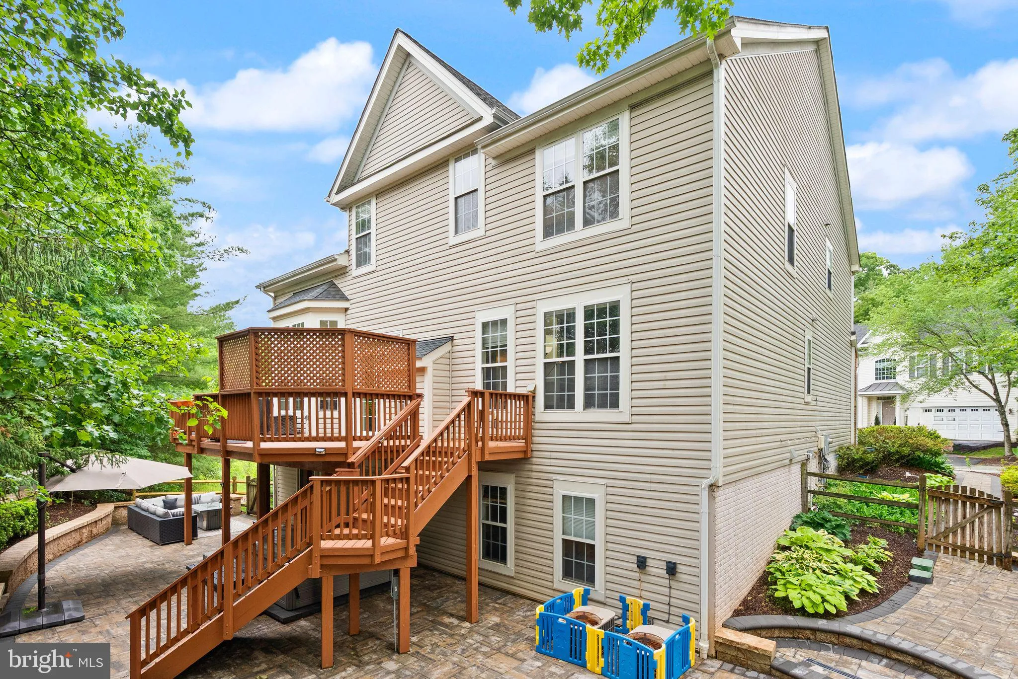 Centreville, Virginia 20120, United States, 6 Bedrooms Bedrooms, ,5 BathroomsBathrooms,Residential,Active,133264