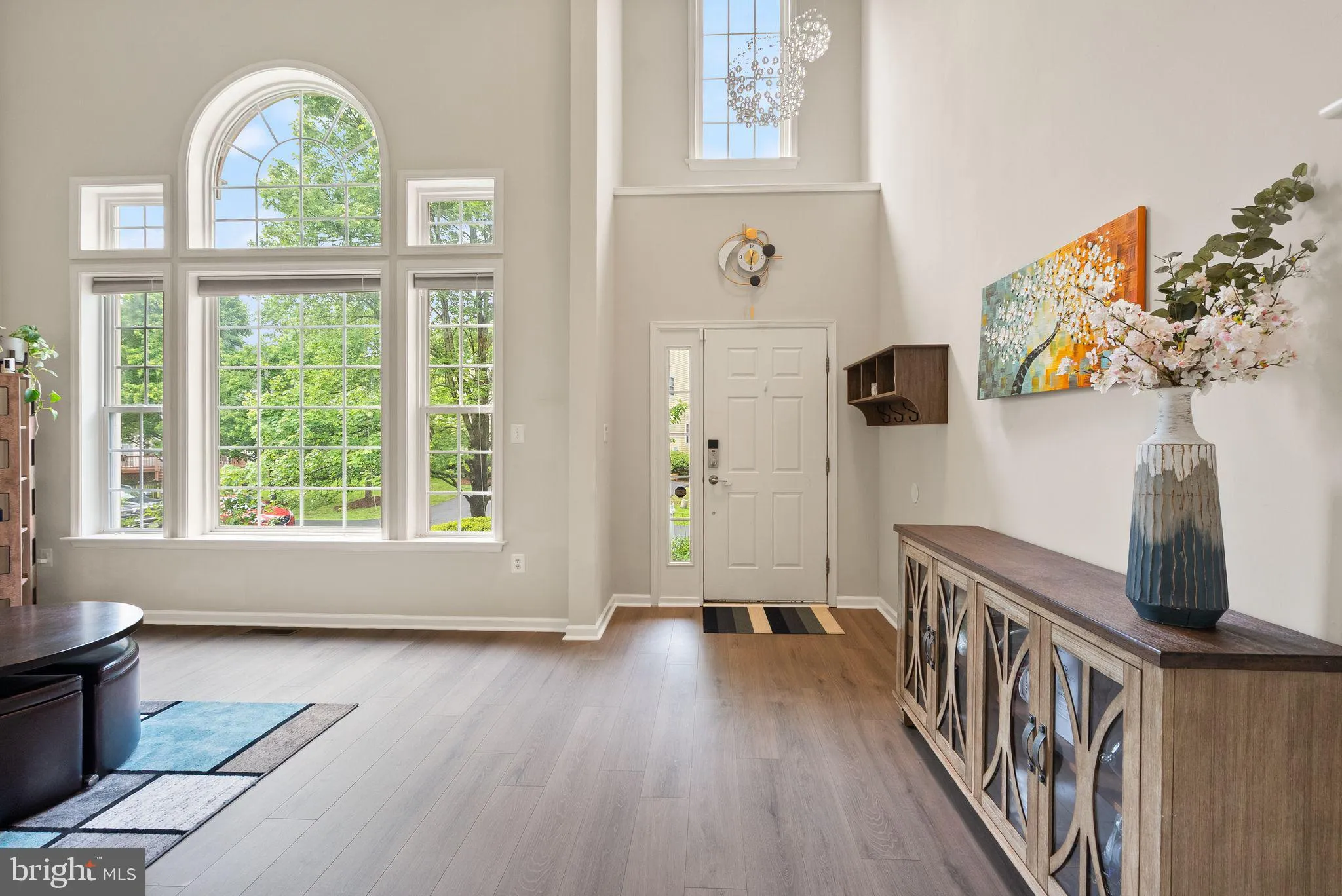 Centreville, Virginia 20120, United States, 6 Bedrooms Bedrooms, ,5 BathroomsBathrooms,Residential,Active,133264