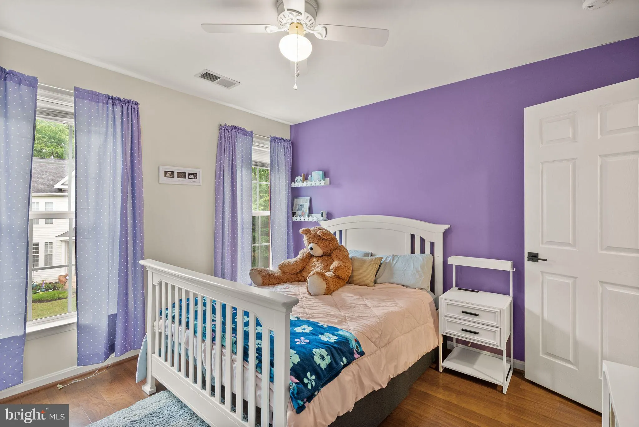 Centreville, Virginia 20120, United States, 6 Bedrooms Bedrooms, ,5 BathroomsBathrooms,Residential,Active,133264