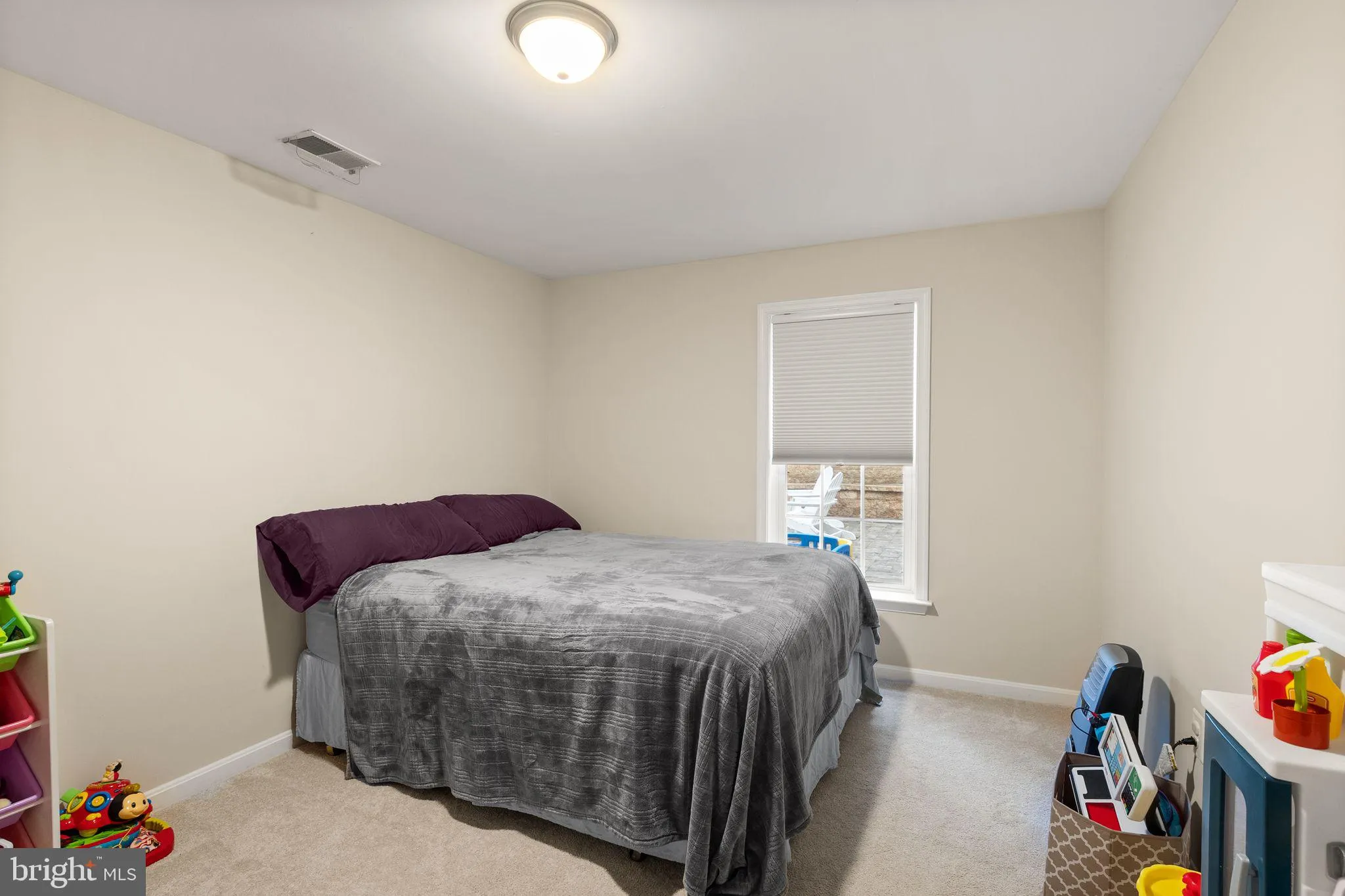 Centreville, Virginia 20120, United States, 6 Bedrooms Bedrooms, ,5 BathroomsBathrooms,Residential,Active,133264