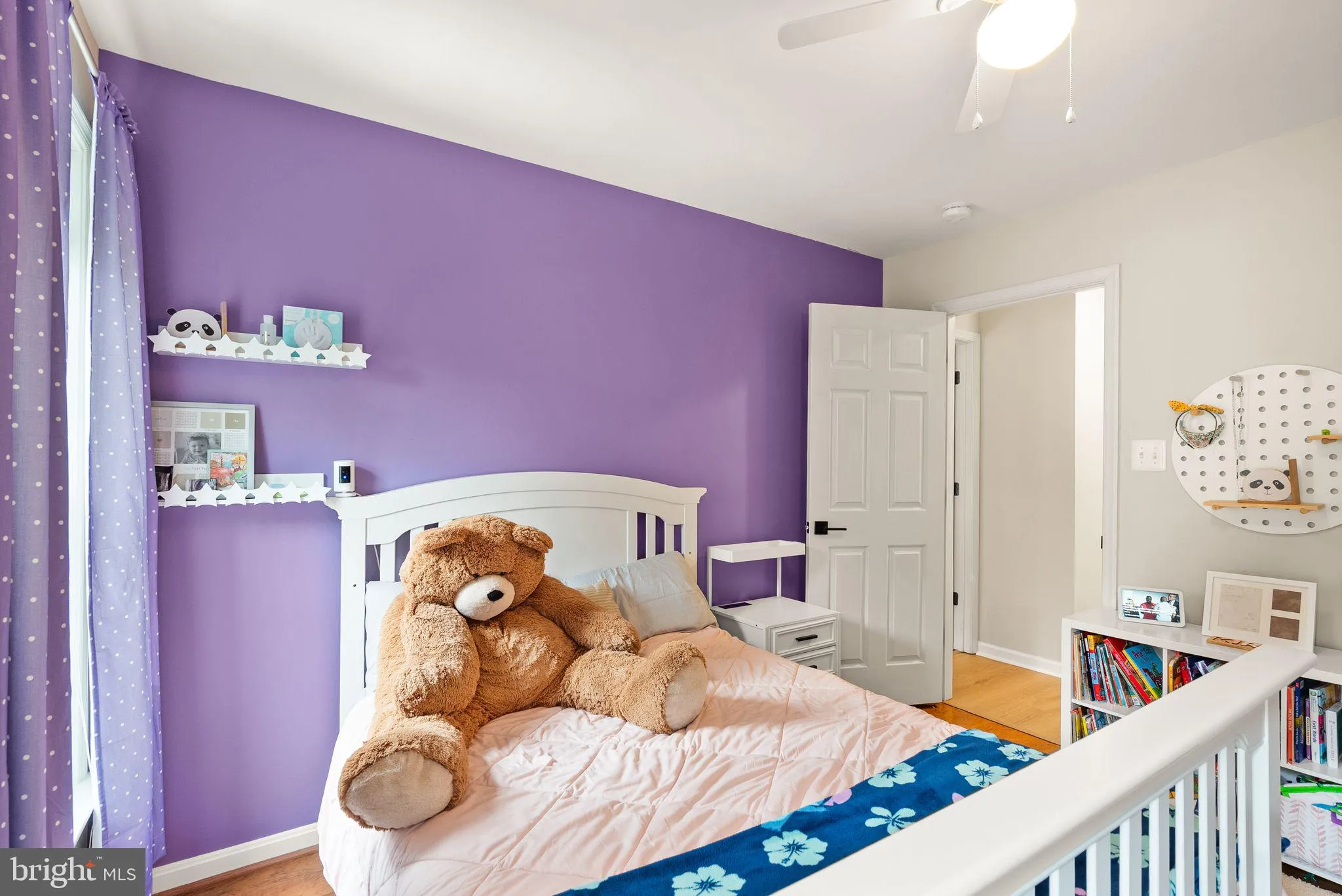 Centreville, Virginia 20120, United States, 6 Bedrooms Bedrooms, ,5 BathroomsBathrooms,Residential,Active,133264