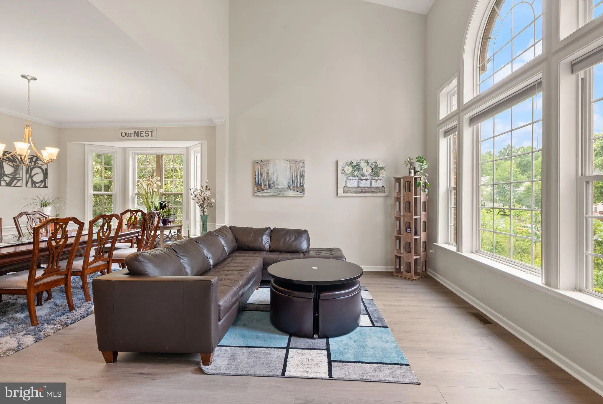 Centreville, Virginia 20120, United States, 6 Bedrooms Bedrooms, ,5 BathroomsBathrooms,Residential,Active,133264