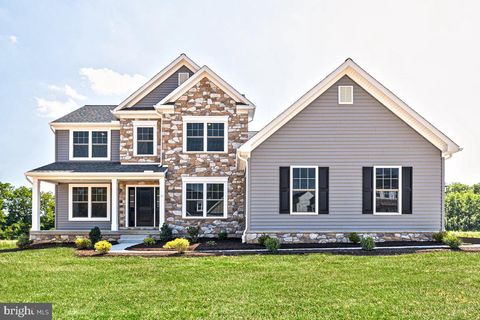 MOLLY PLAN AT CUMBERLAND PRESERVE ESTATES CARLISLE PA 17015