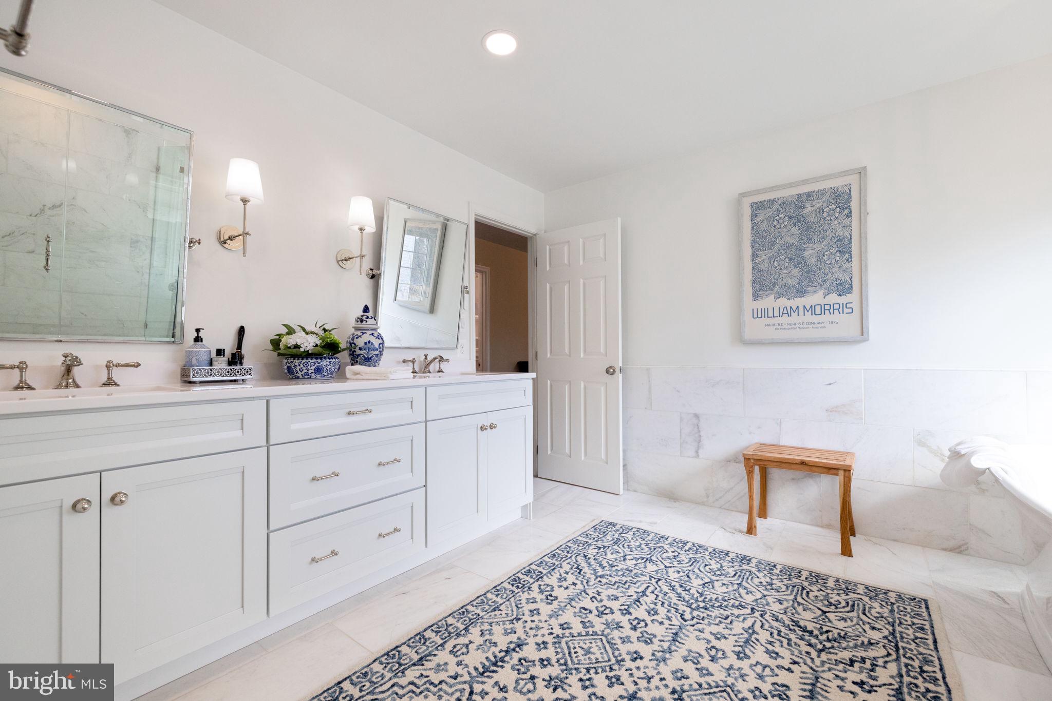 POTOMAC LAKES - Residential