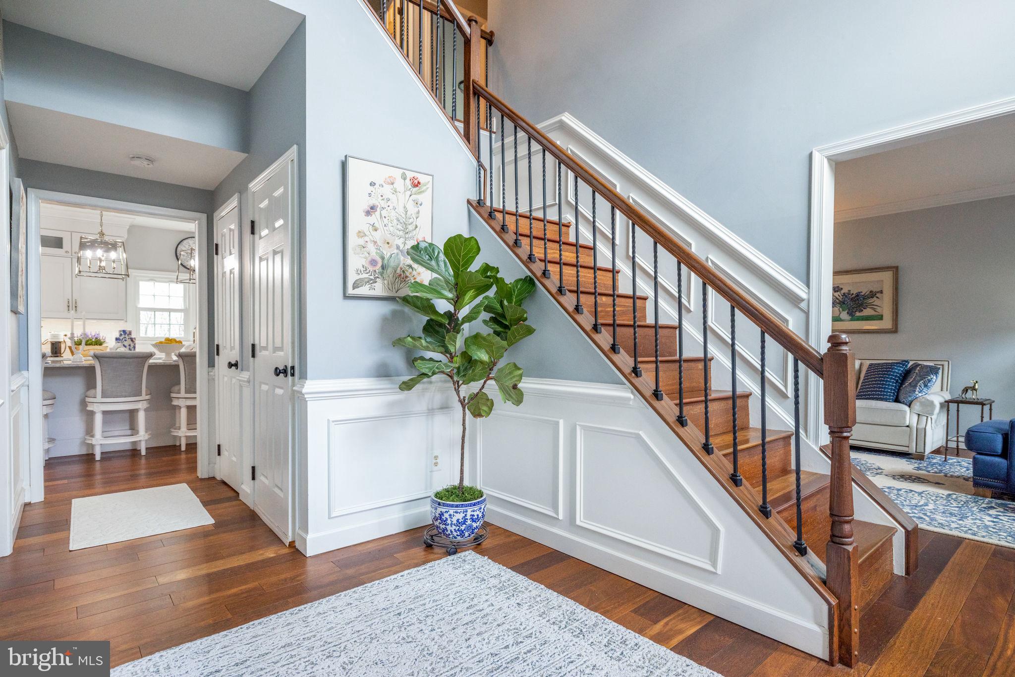 POTOMAC LAKES - Residential