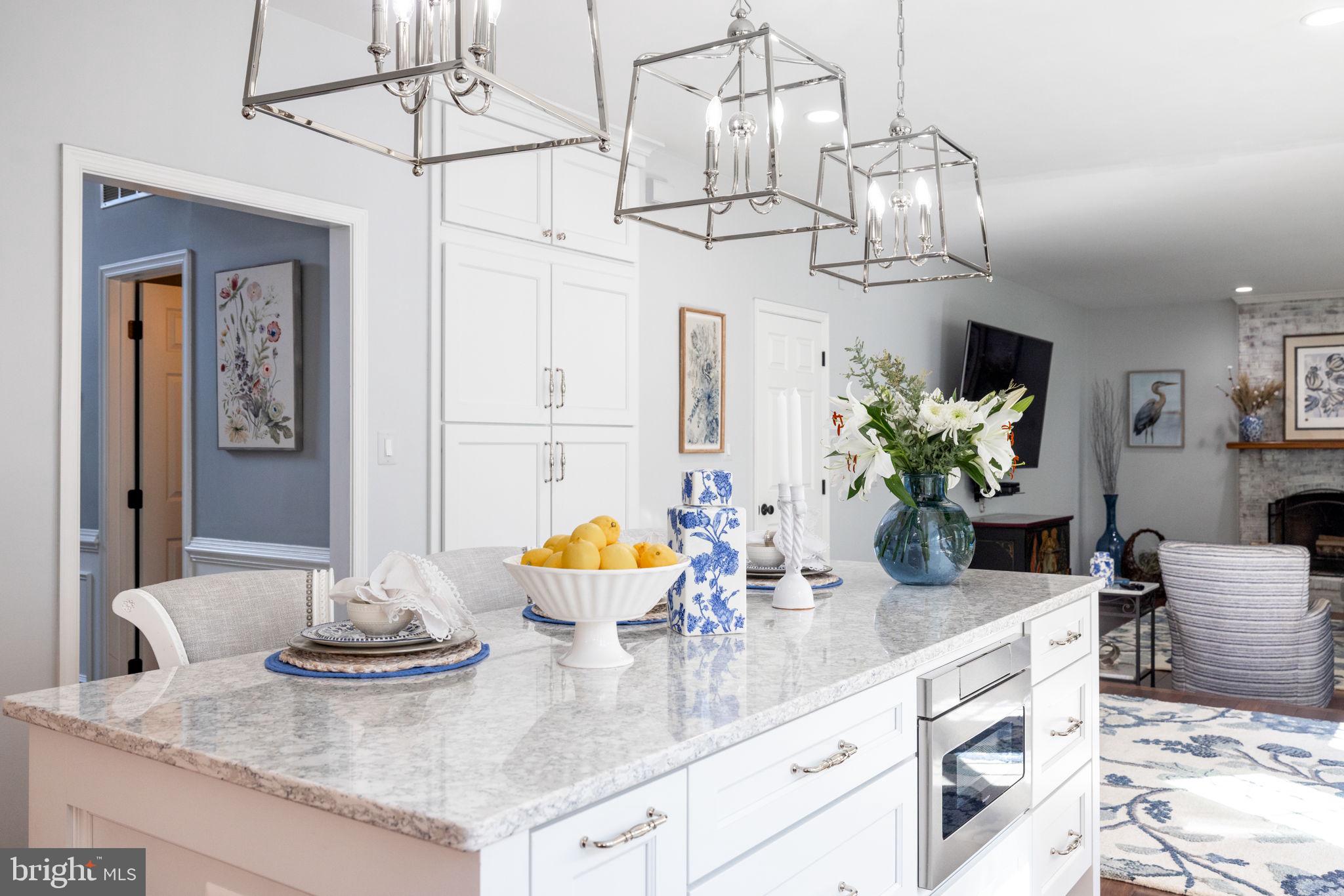 POTOMAC LAKES - Residential