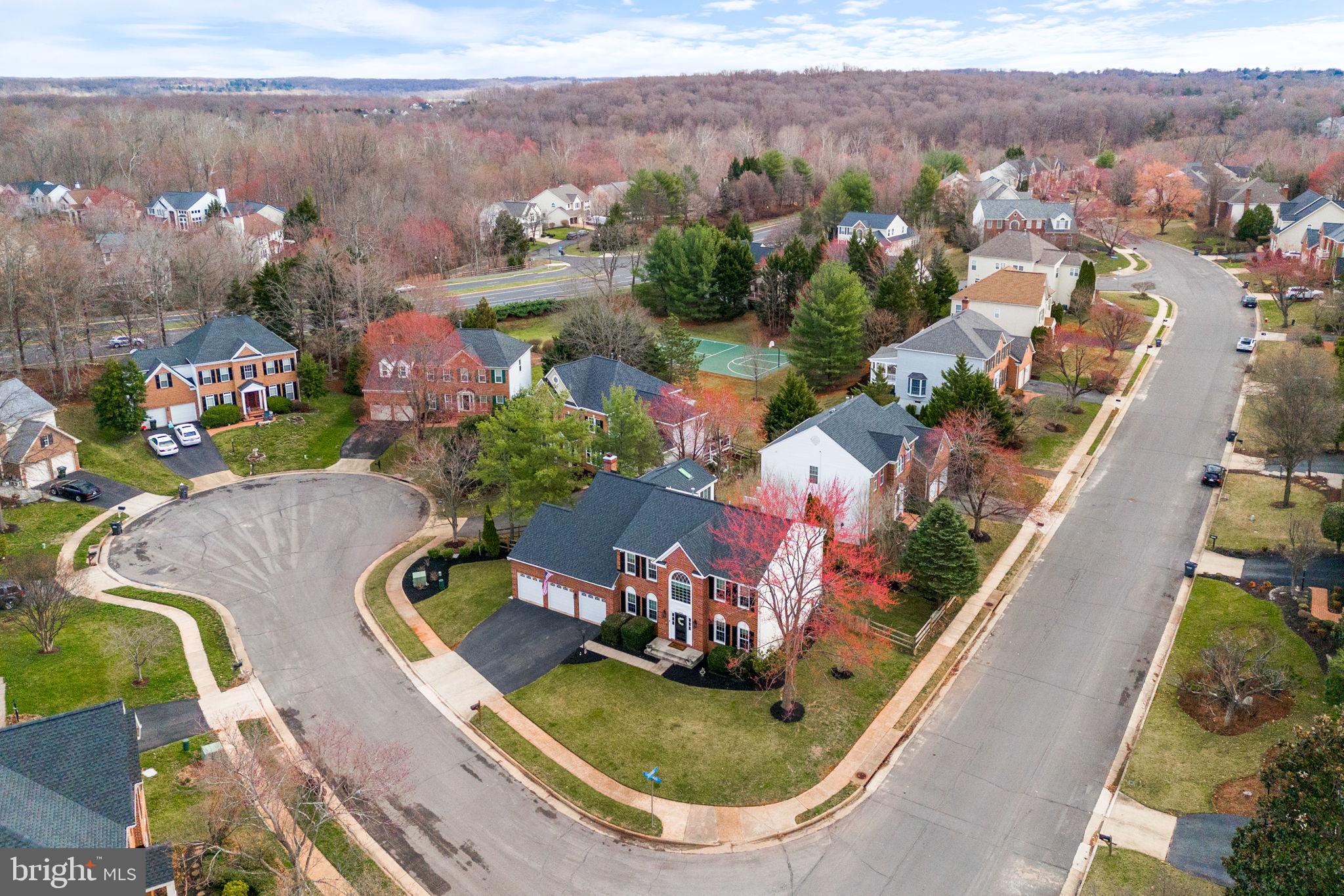 POTOMAC LAKES - Residential