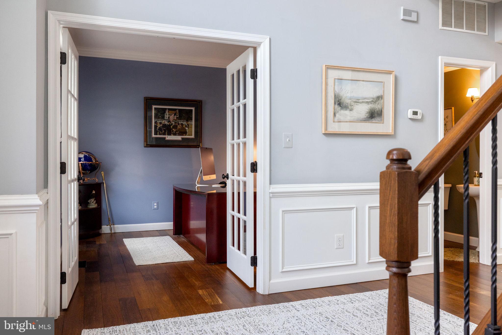 POTOMAC LAKES - Residential