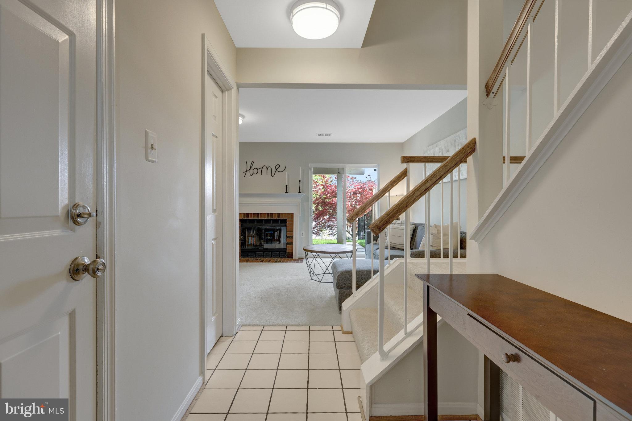 ASHBURN VILLAGE - Residential