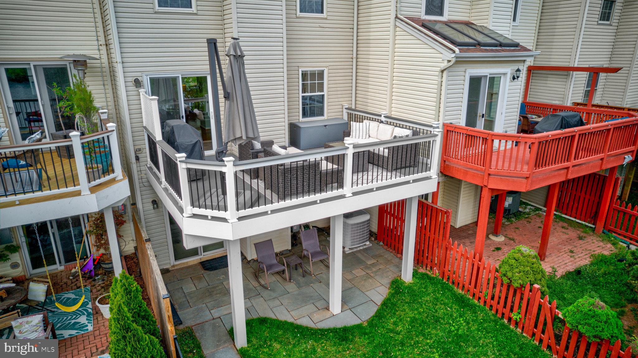 ASHBURN VILLAGE - Residential