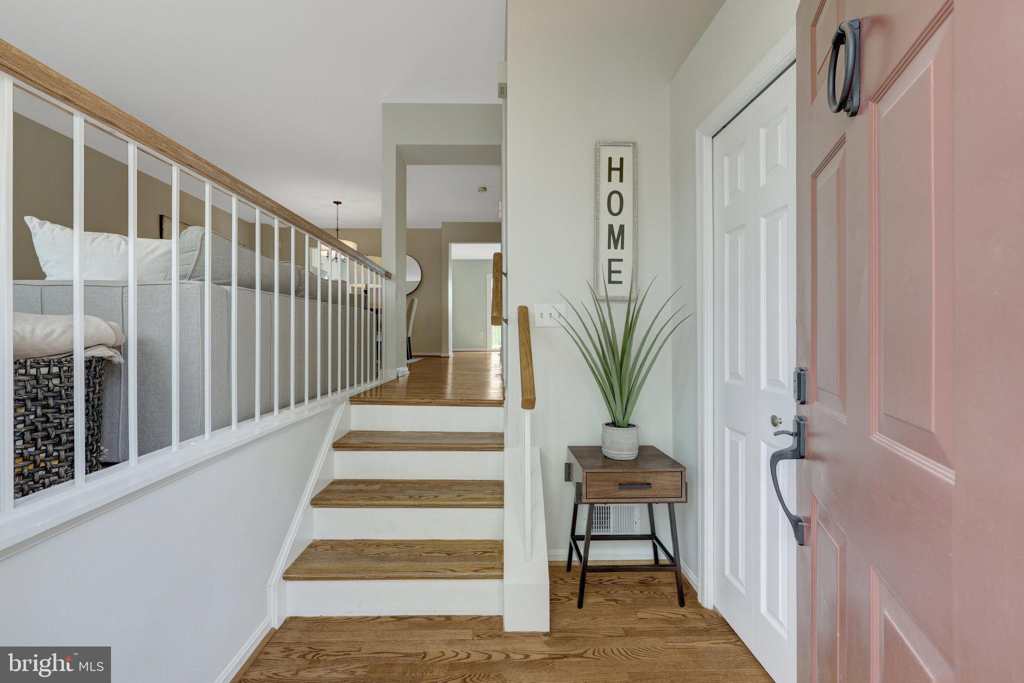 ASHBURN VILLAGE - Residential