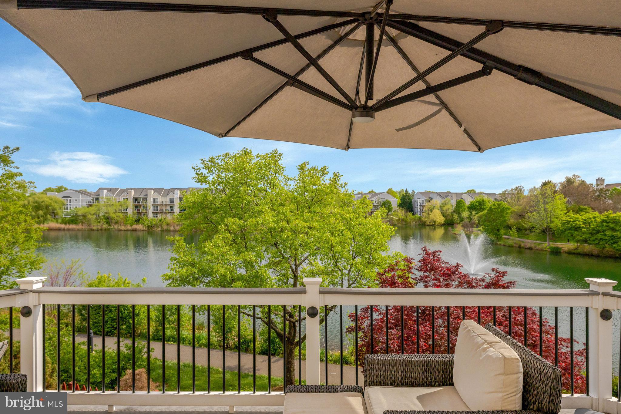 ASHBURN VILLAGE - Residential