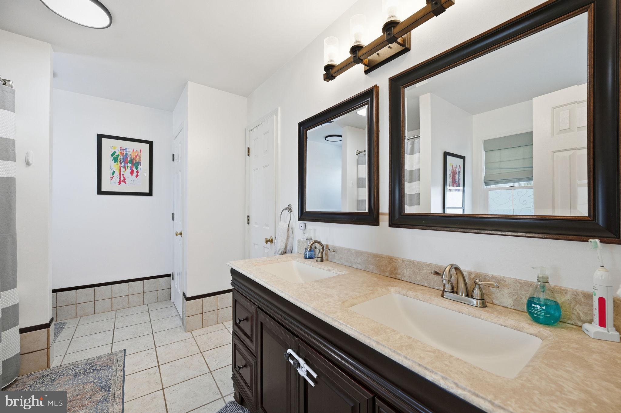 LANCASTER GATE - Residential