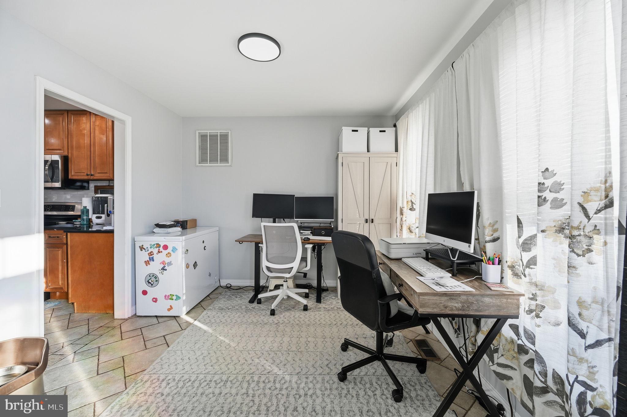 LANCASTER GATE - Residential