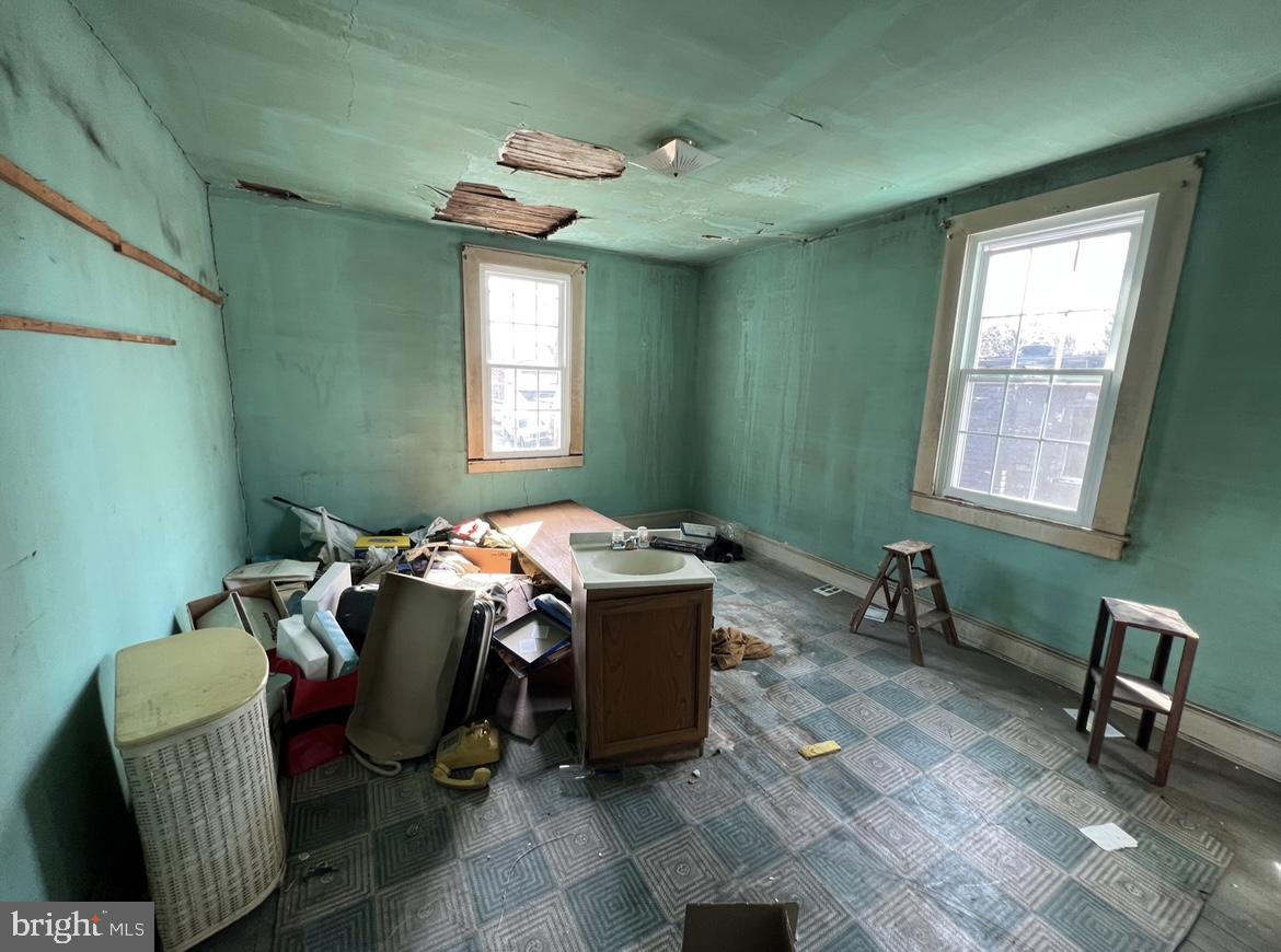 BROOKLYN - Residential