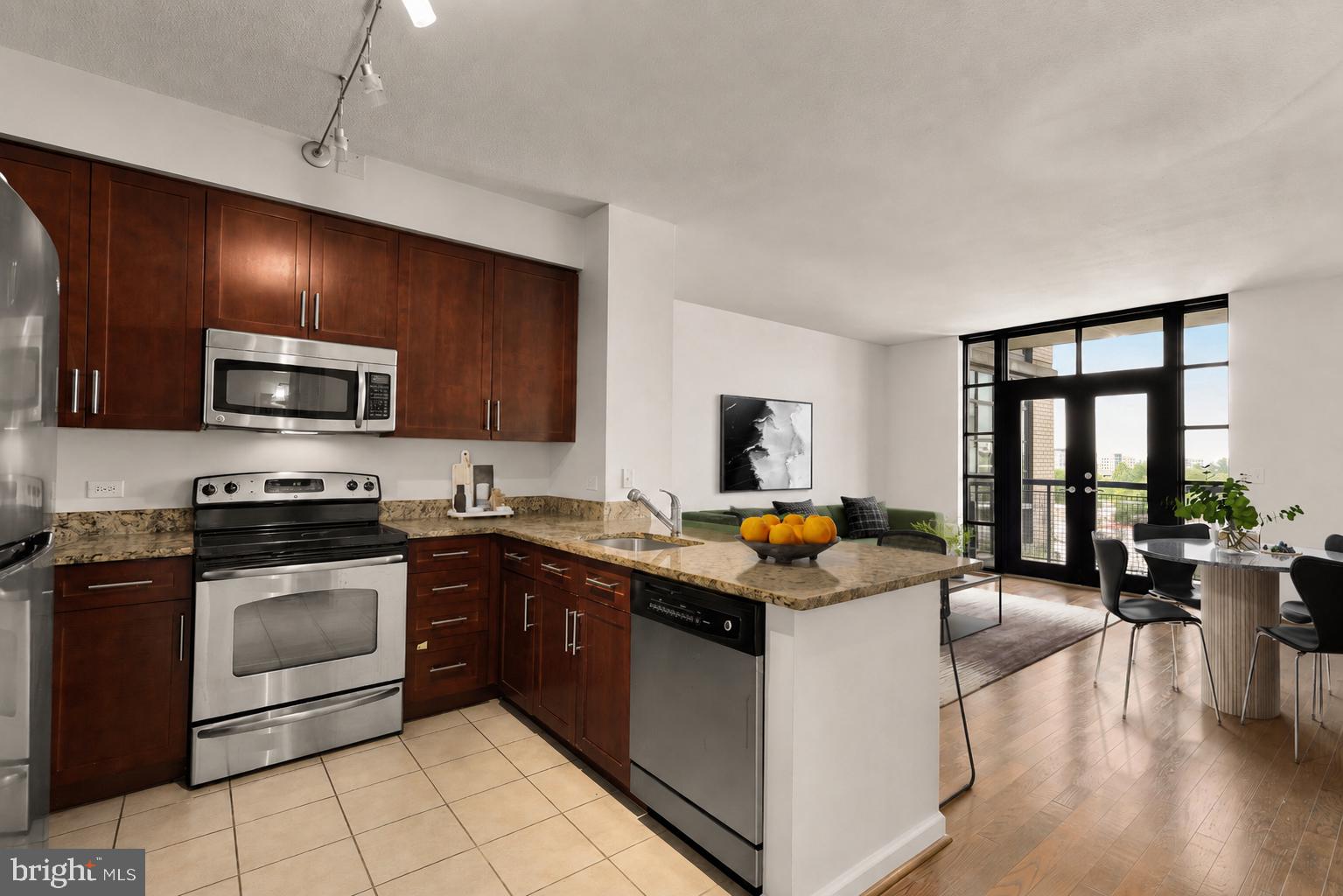 437 NEW YORK AVENUE NW 903