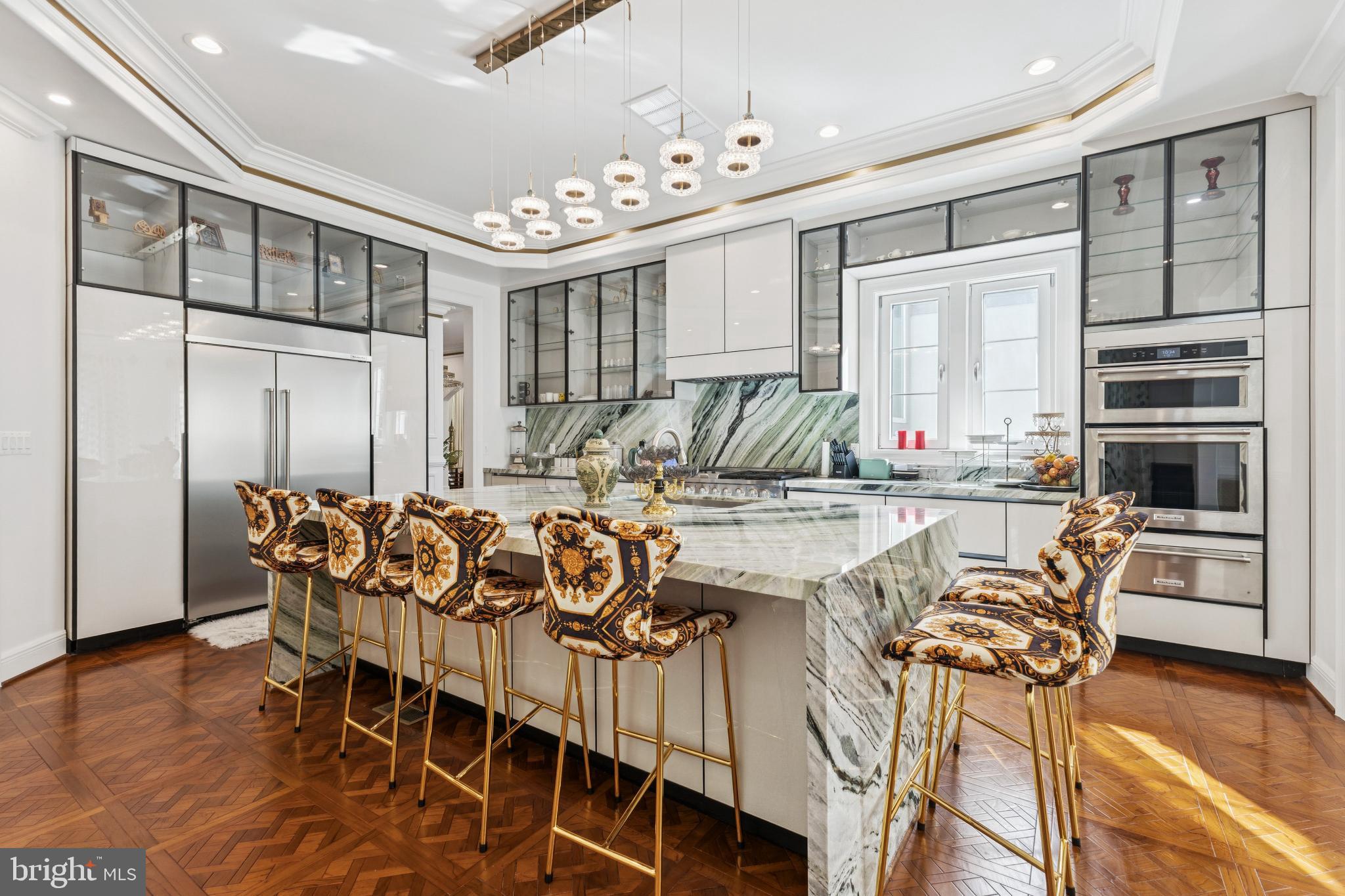 MCLEAN ESTATES - Residential Lease