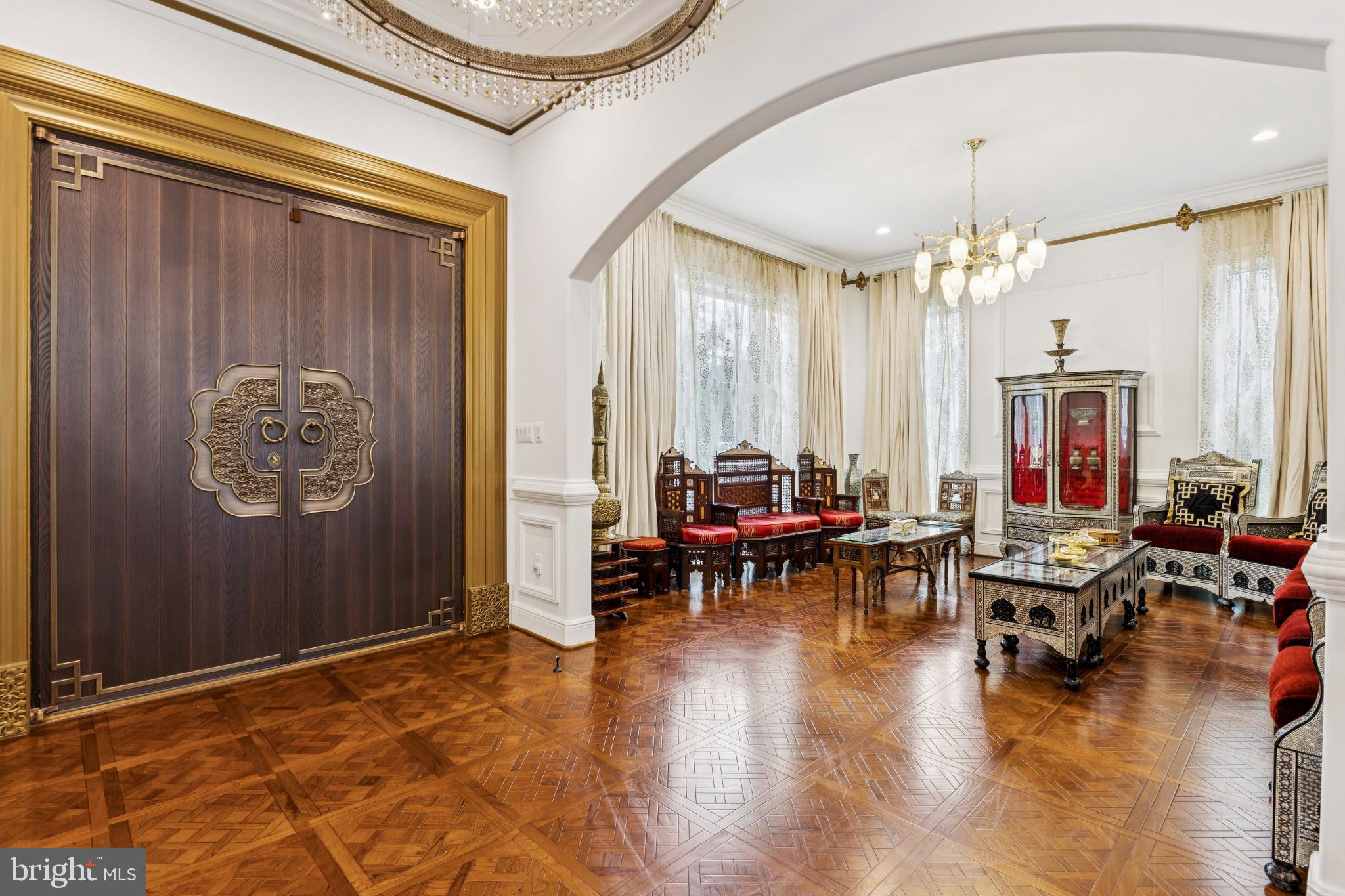 MCLEAN ESTATES - Residential Lease