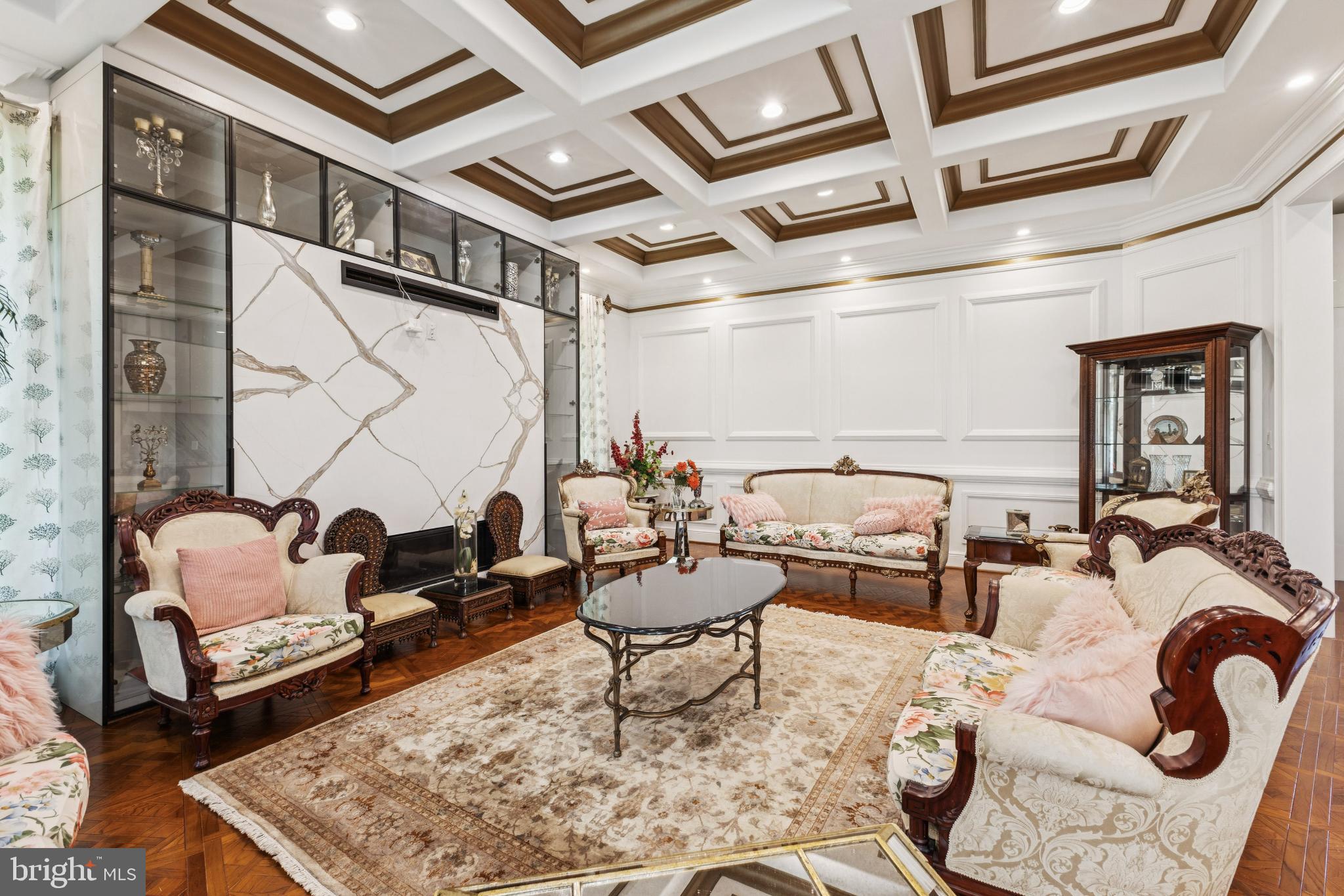 MCLEAN ESTATES - Residential Lease