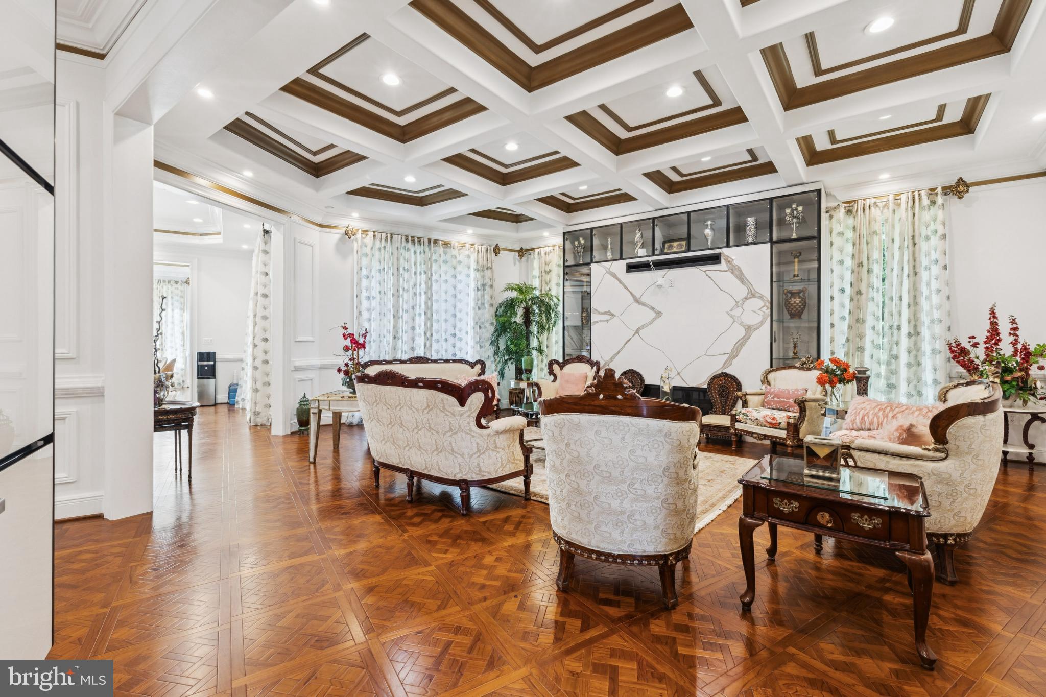 MCLEAN ESTATES - Residential Lease