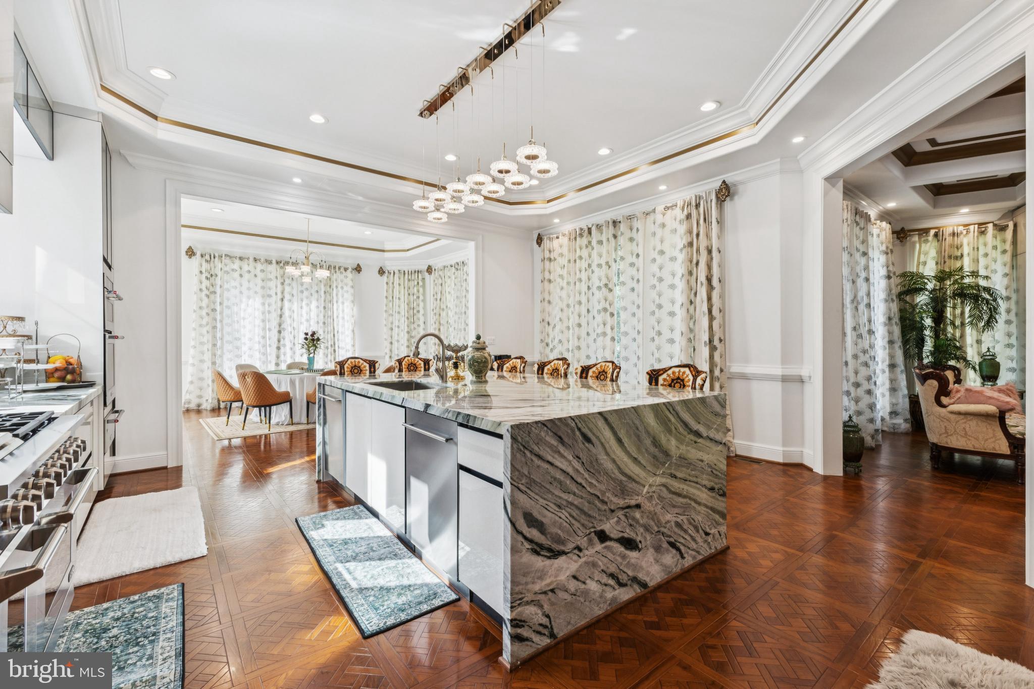 MCLEAN ESTATES - Residential Lease